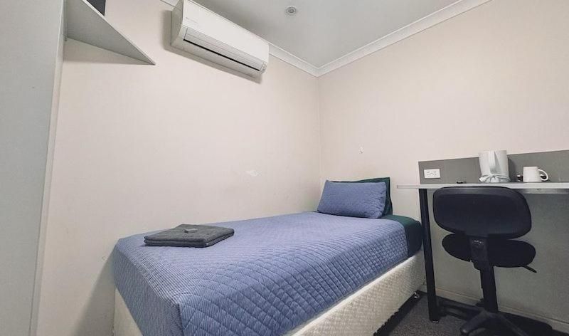 Single Room with Shared Bathroom