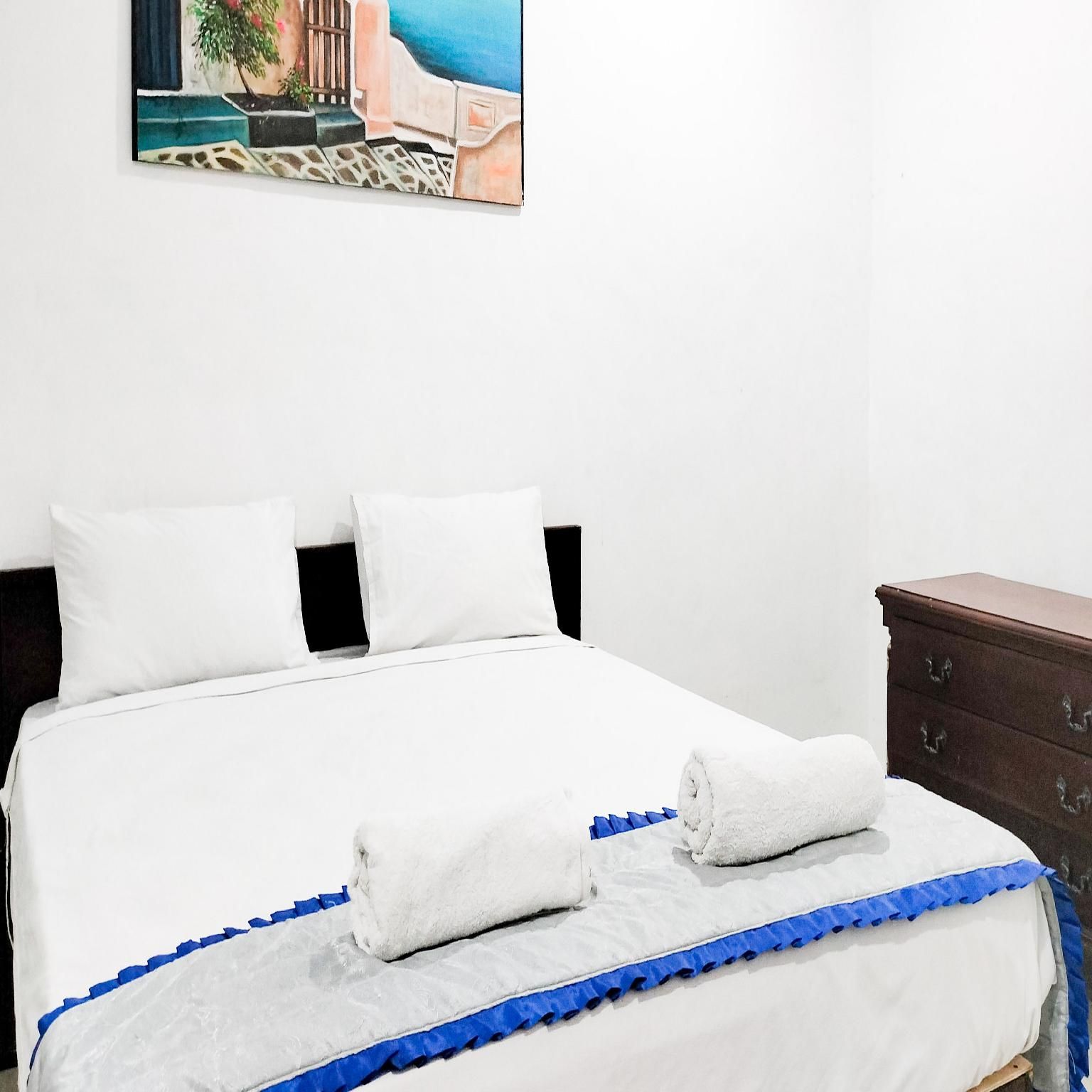 RedDoorz @ Cbreez Bitung