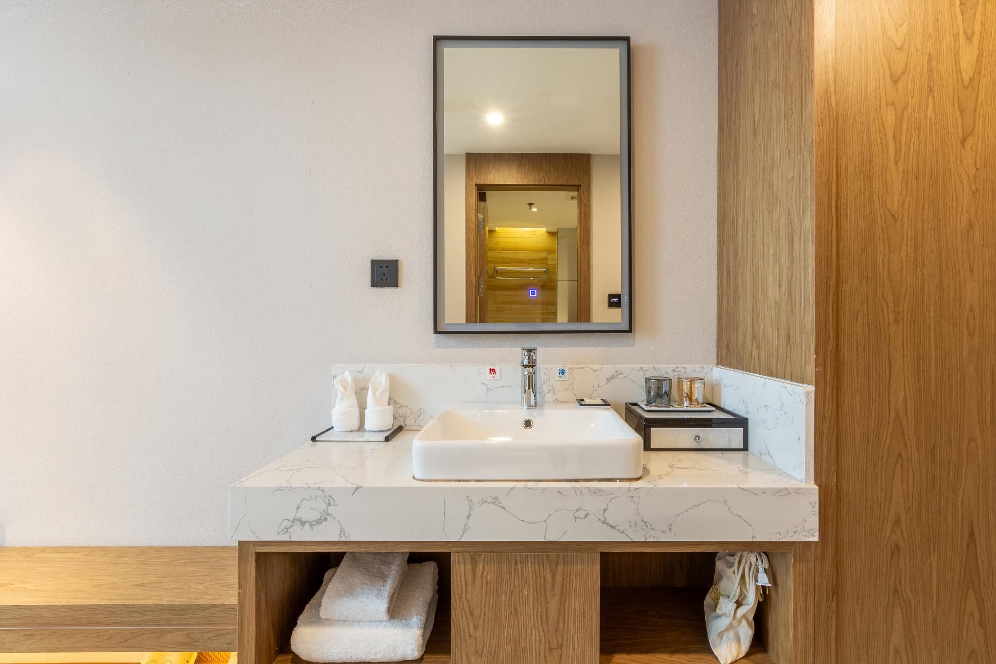 Rezen - Selected Twin Room, Duplex Suite