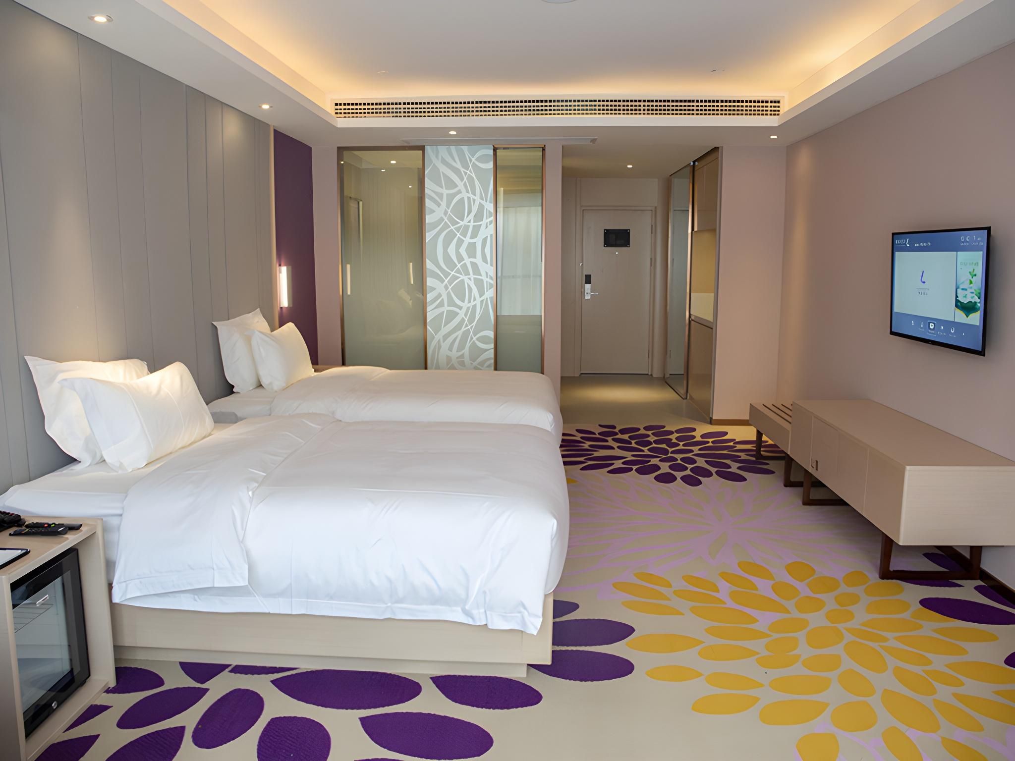 Twin Deluxe Room