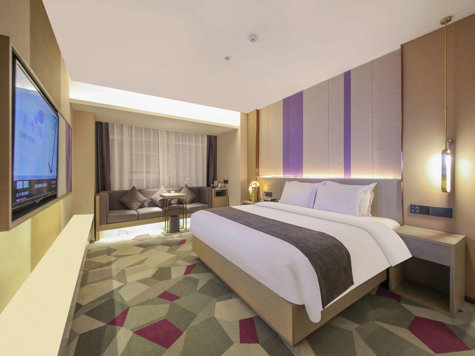 WH - Deluxe Bed Room