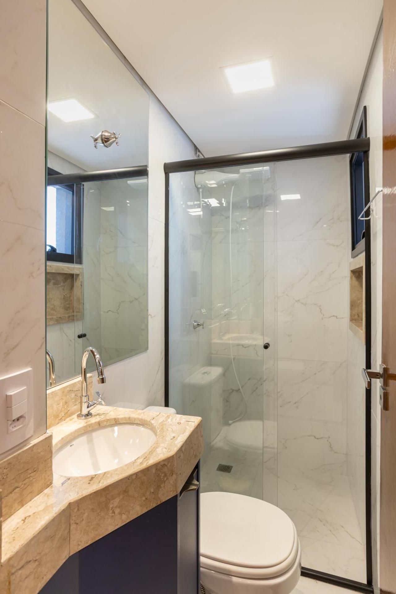 One-Bedroom Deluxe Apartment
