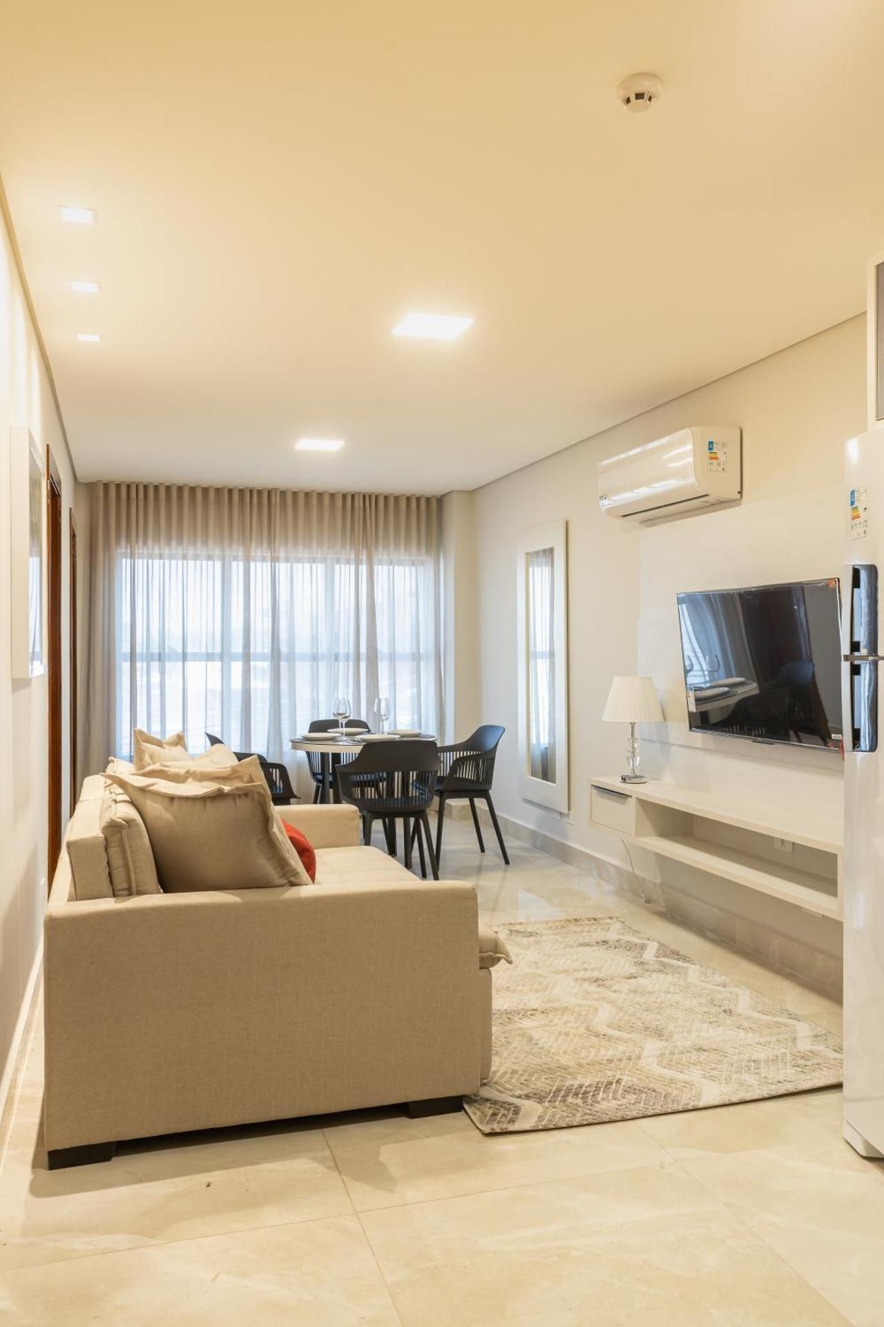 One-Bedroom Deluxe Apartment