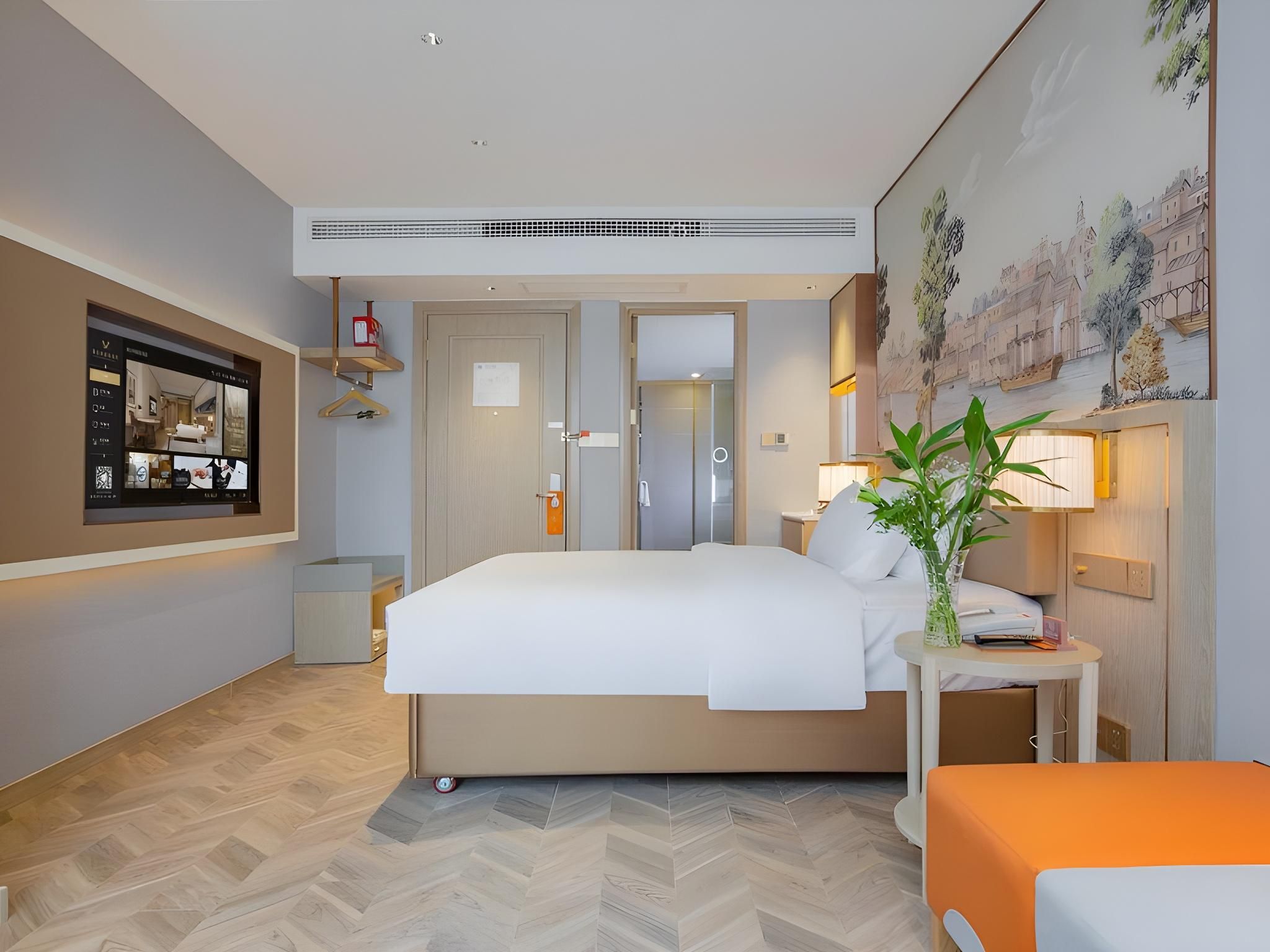 Standard - Queen Room