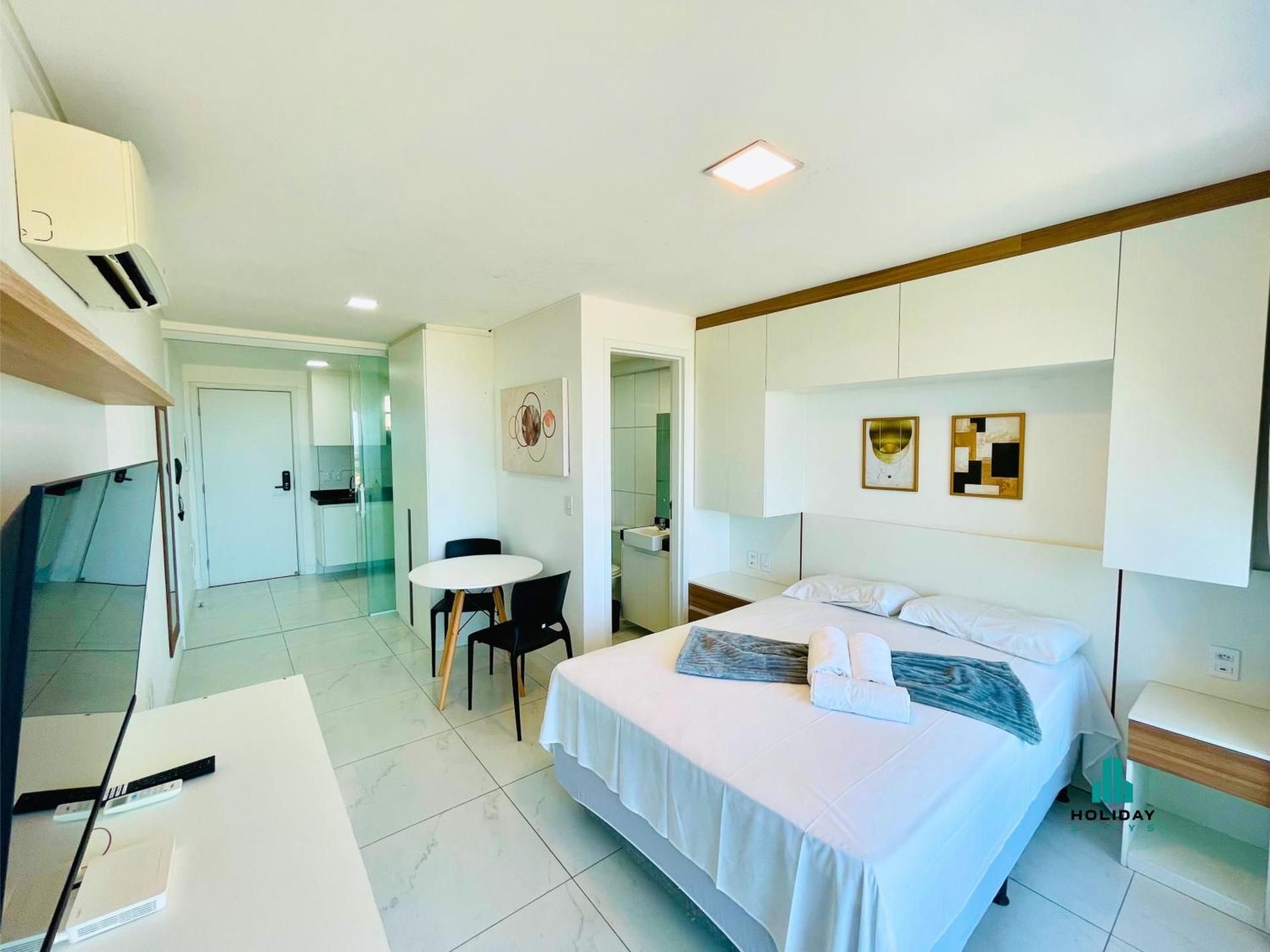 Studio Apartment with Balcony