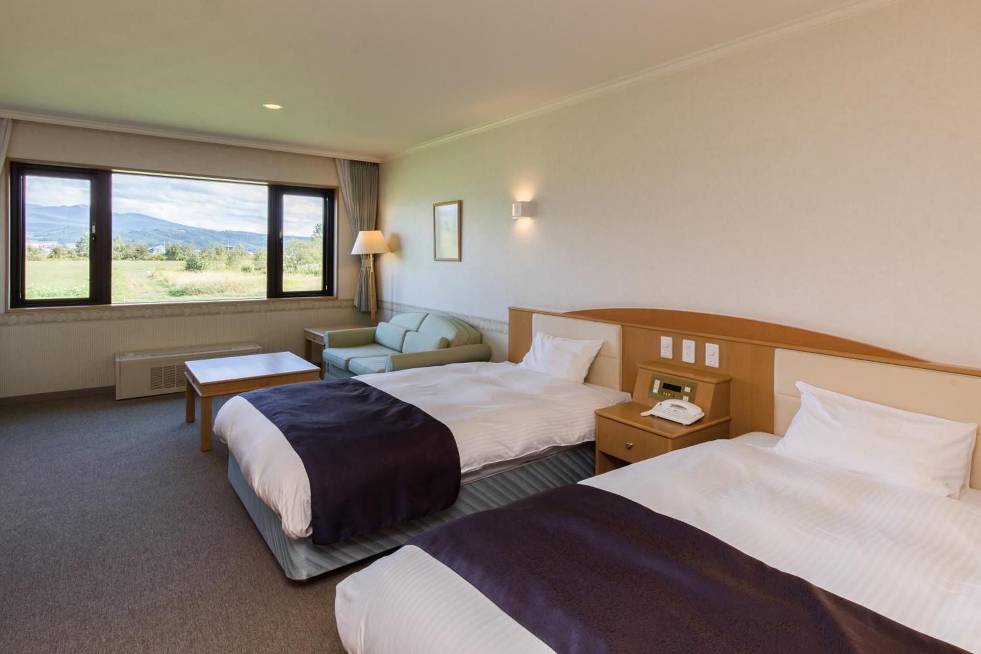 Large Twin Room
