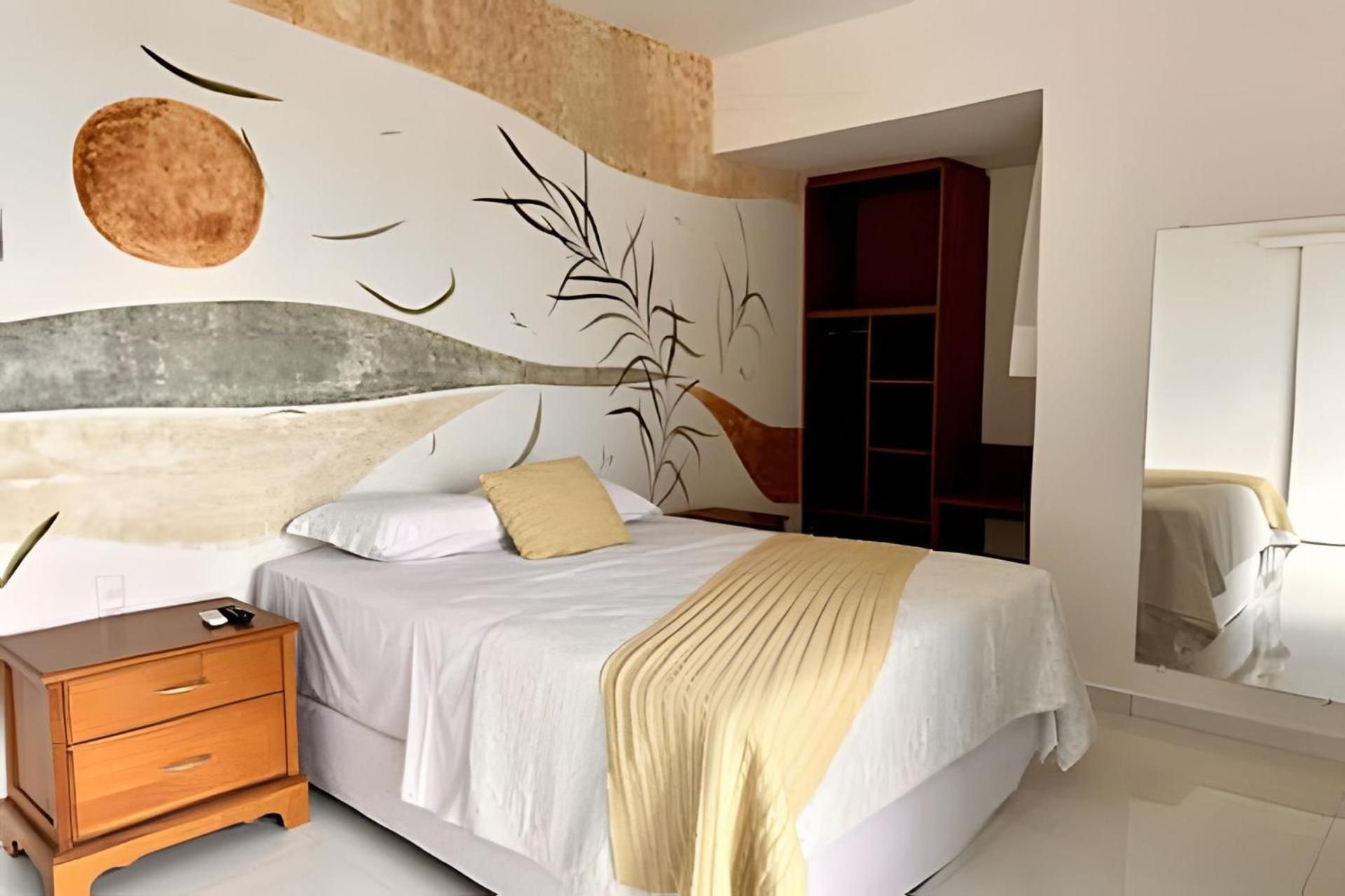 Deluxe Suite with Sea View