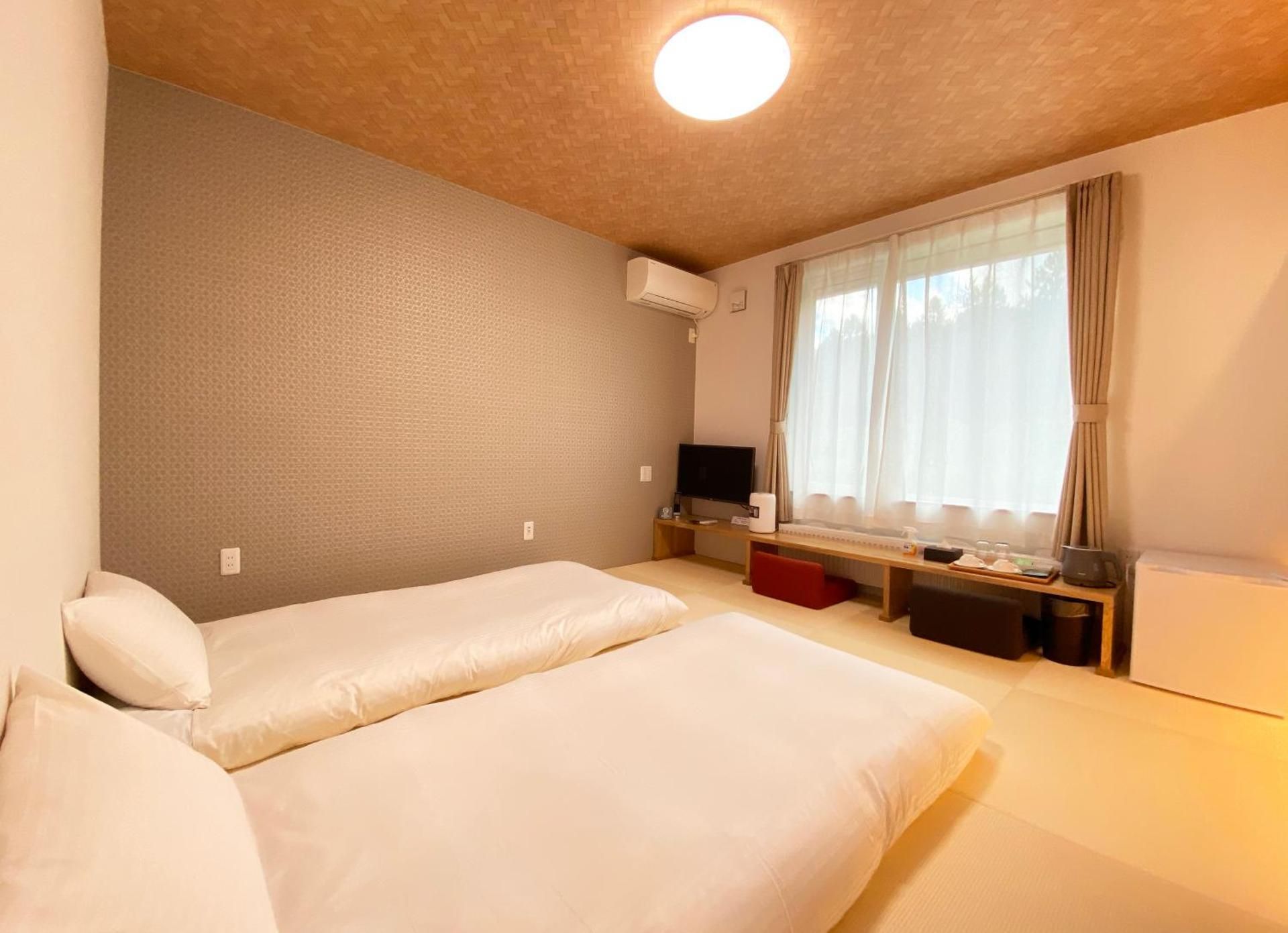Japanese-Style Room with Shower(No Housekeeping)
