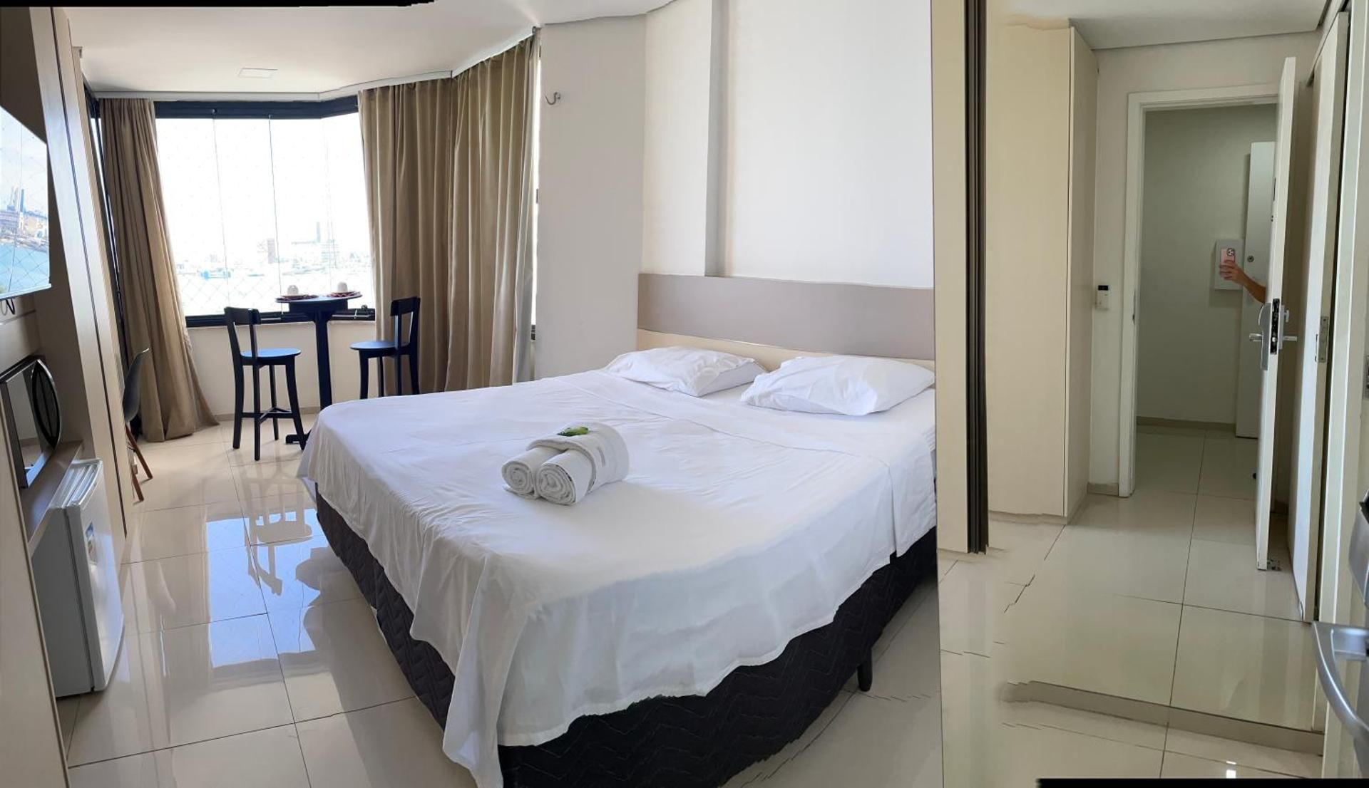Deluxe Suite with Sea View