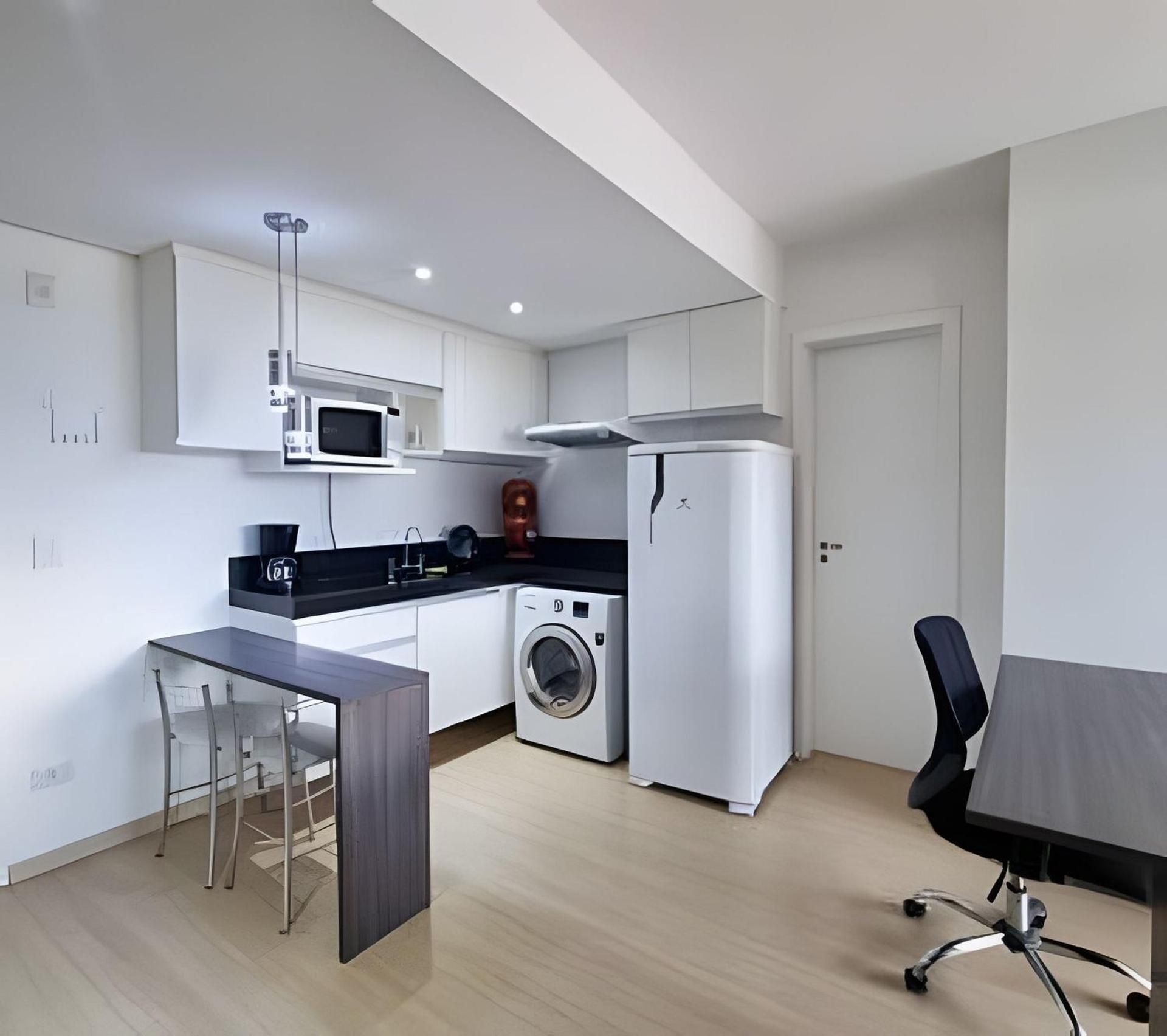 One-Bedroom Apartment - Non-Smoking