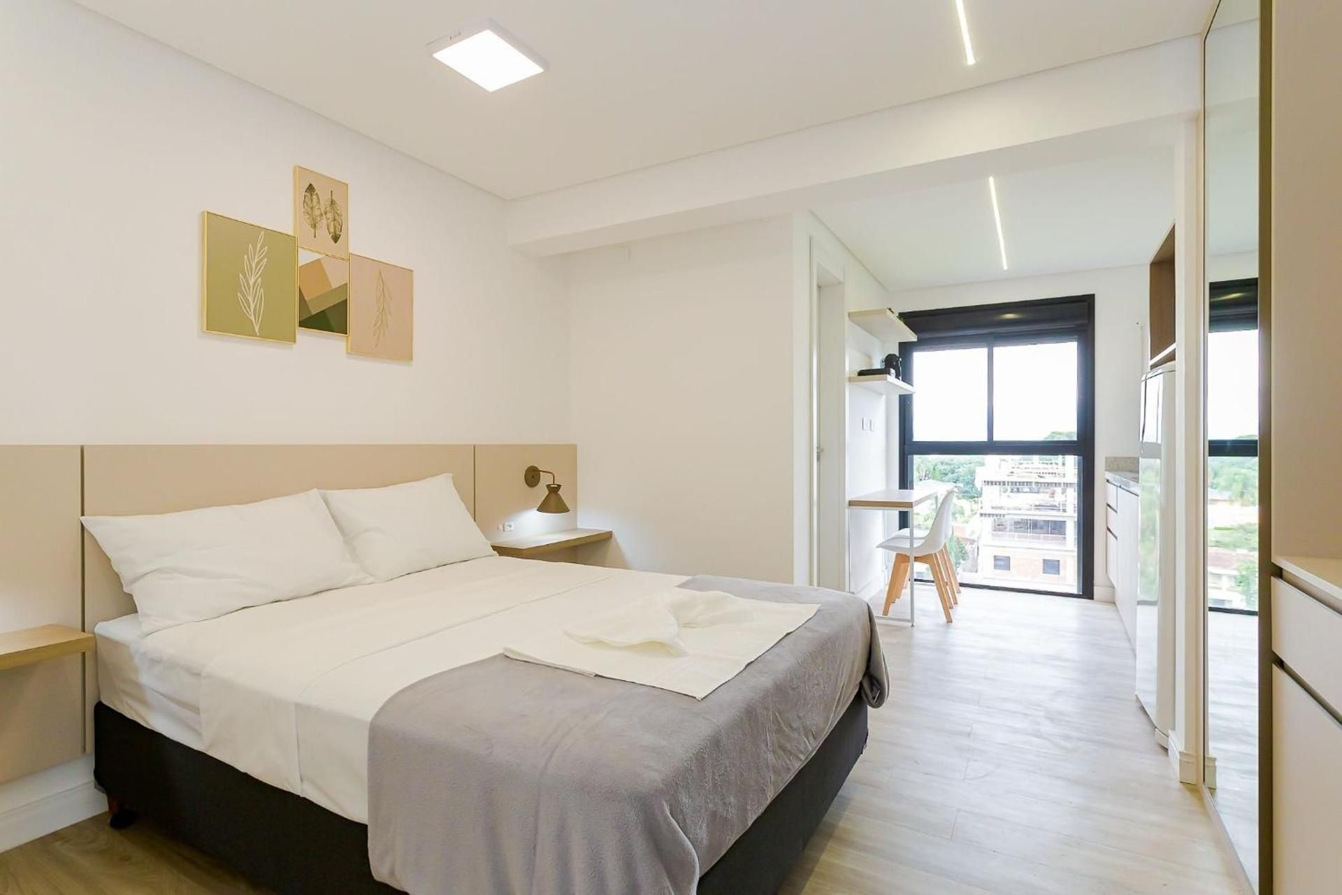Apartment with Garden View
