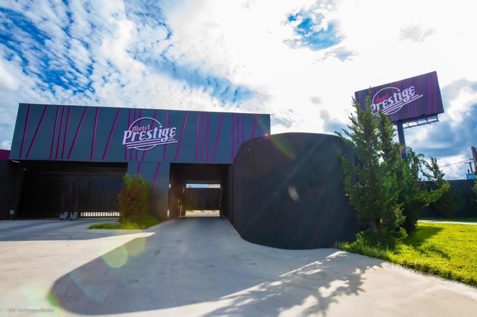 Prestige Motel