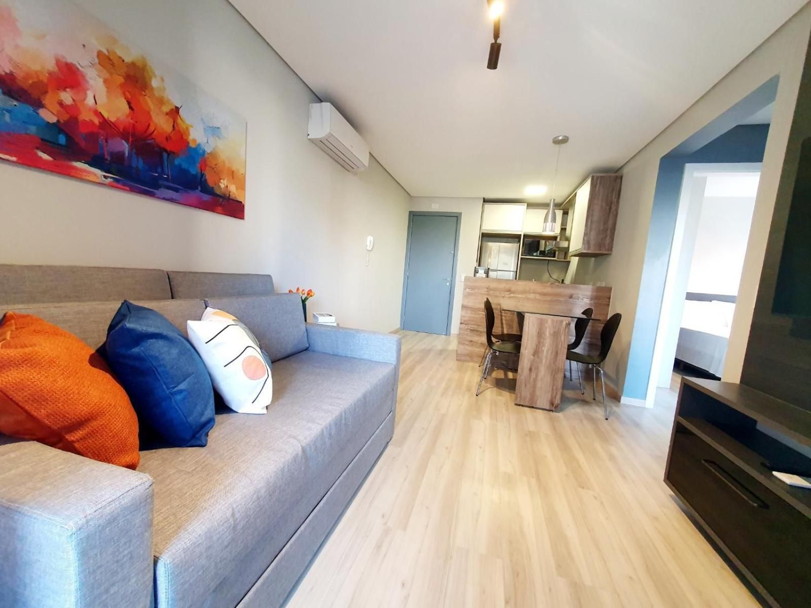 Two-Bedroom Deluxe Apartment with Balcony