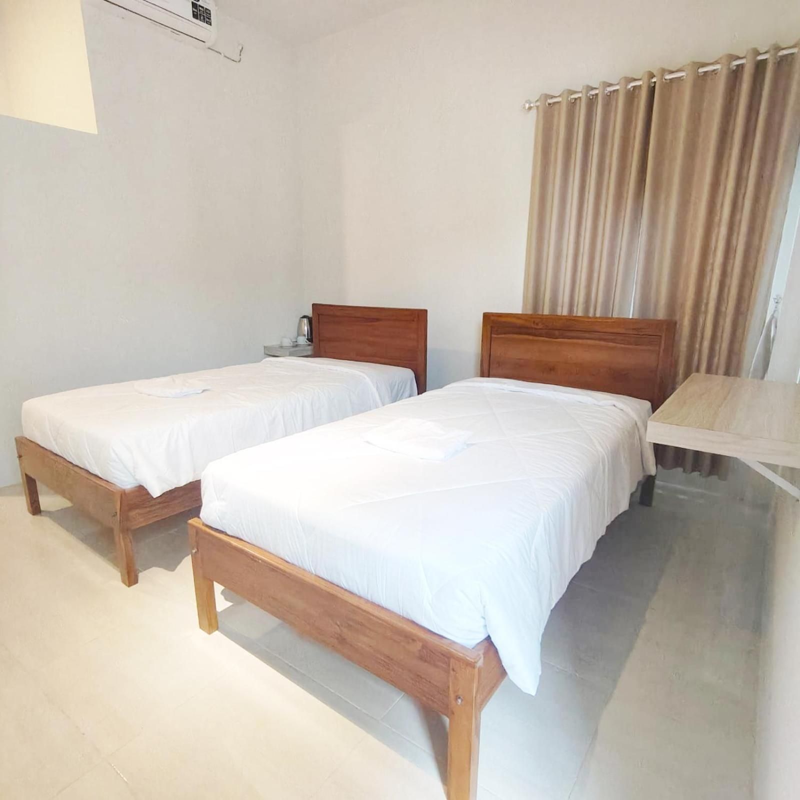 Savira Homestay Labuan Bajo Standard Room 2