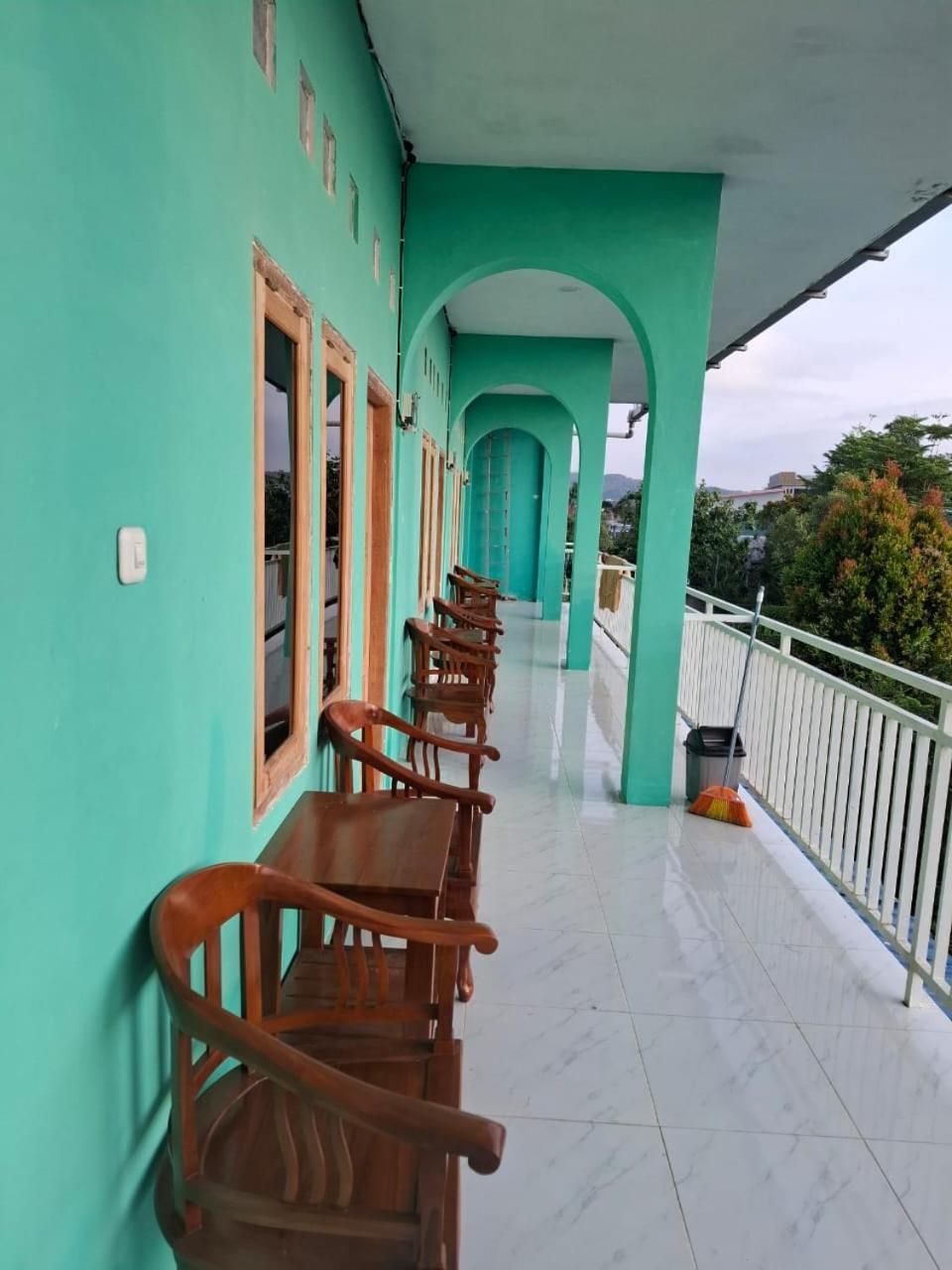 New Chez Felix Deluxe Double Room (2 Adults + 1 Child)