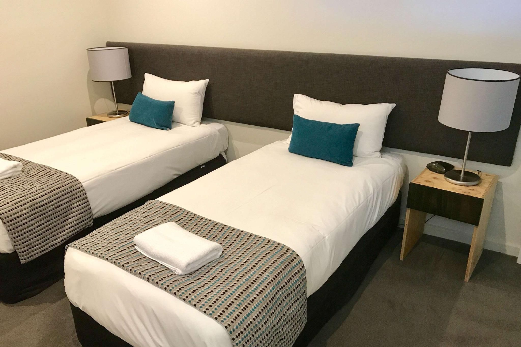 2 King Beds, Nonsmoking