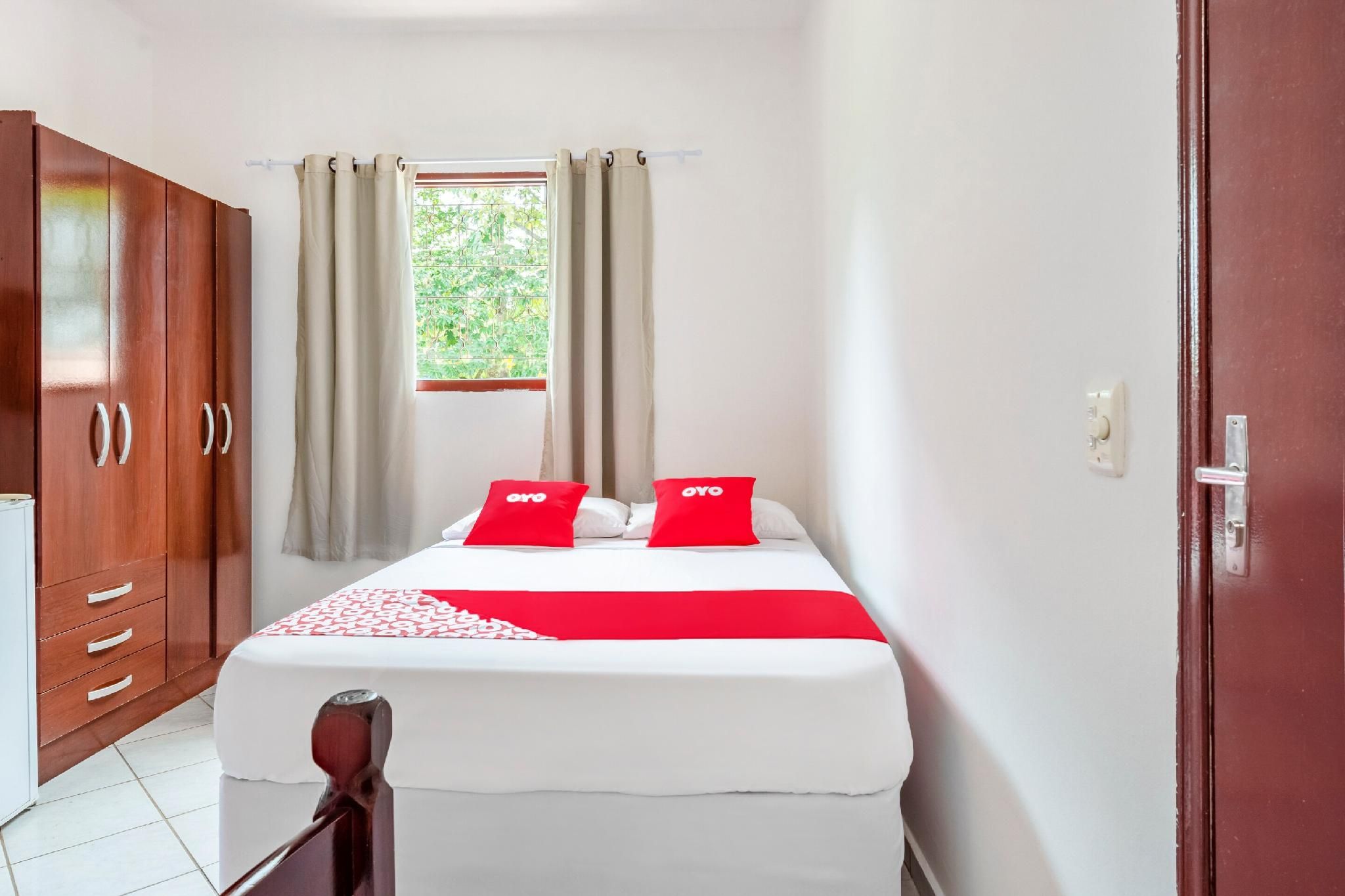 Triple Room without AC (1 Double bed + 1 Single bed)