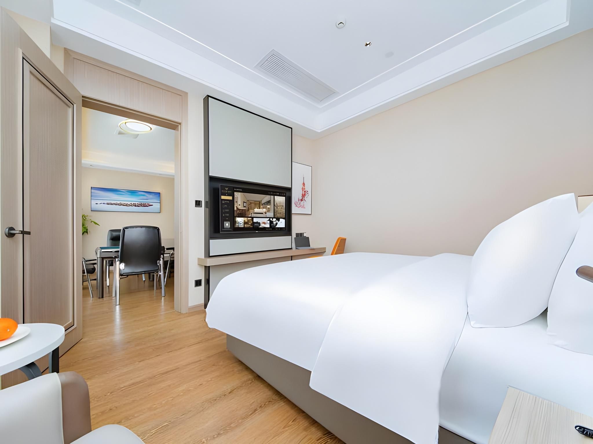 Vienna International Hotel 5.0 Jingzhou Shishou Caizhi Cultural Plaza WH - Chess Suite