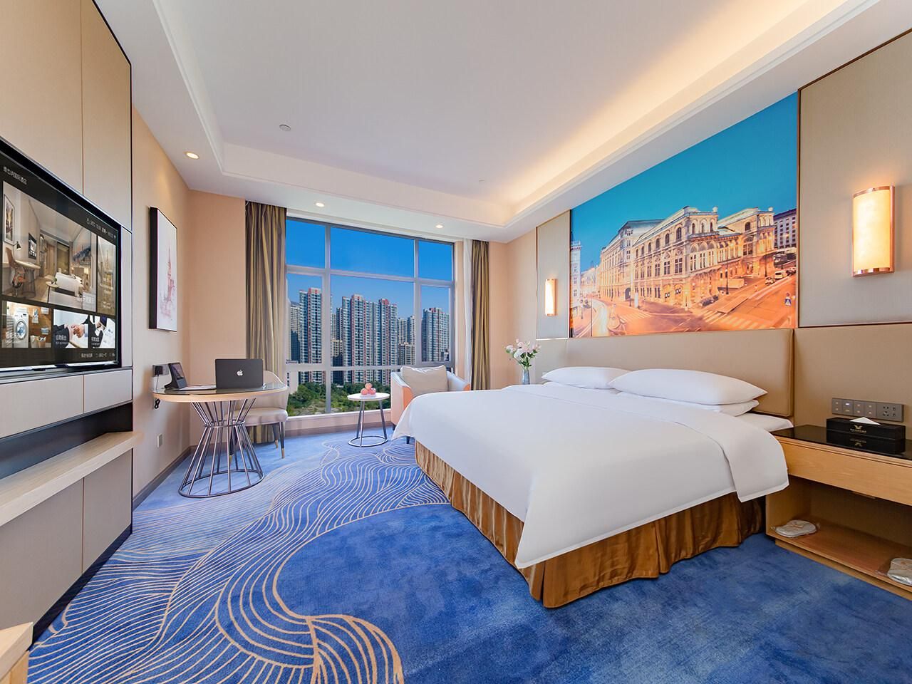 WH - 1 Bed Room with City View