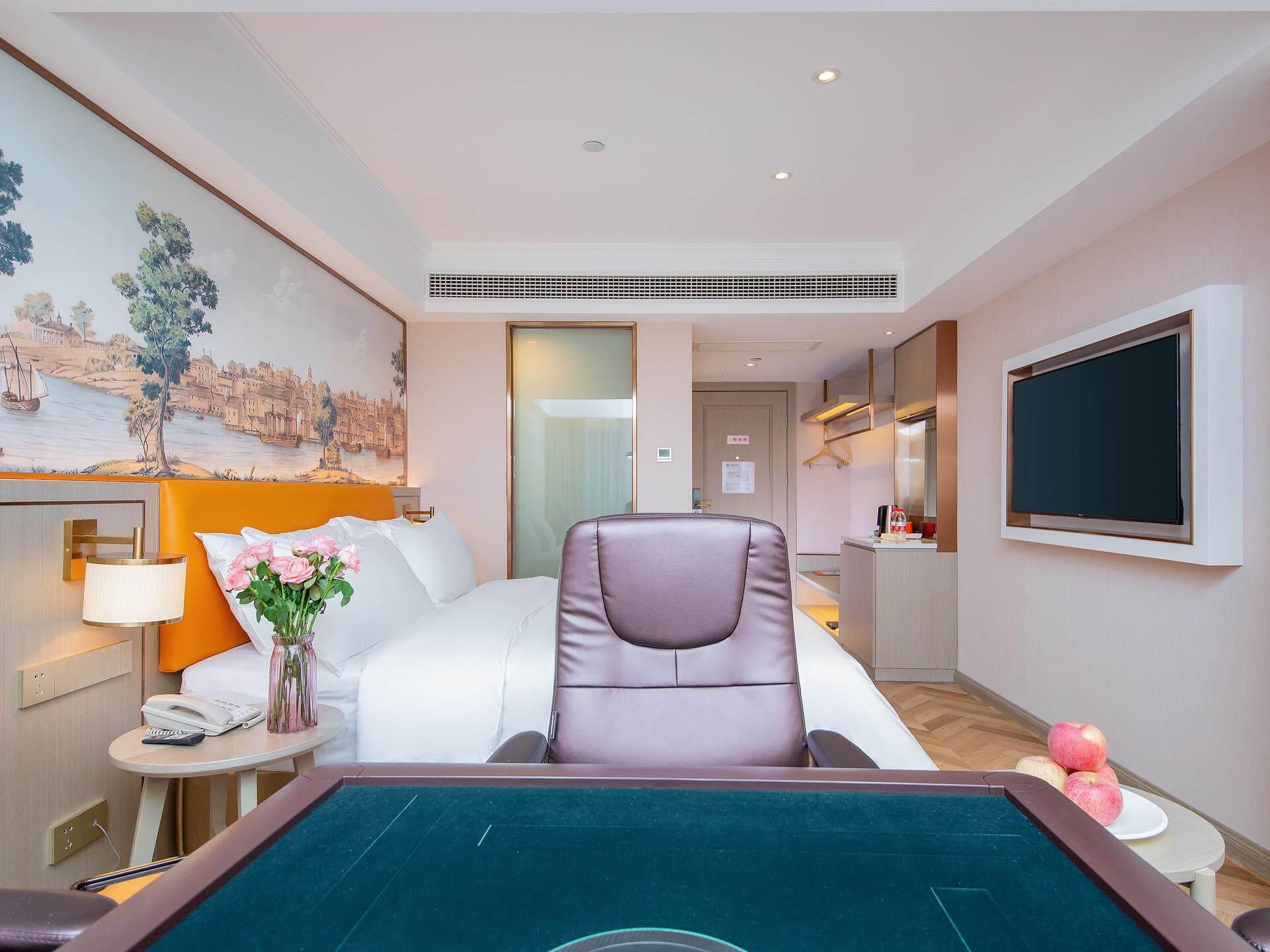 Vienna Hotel Jingzhou Development Zone Olympic Sports Center WH - Chess 1 Bed Room 2