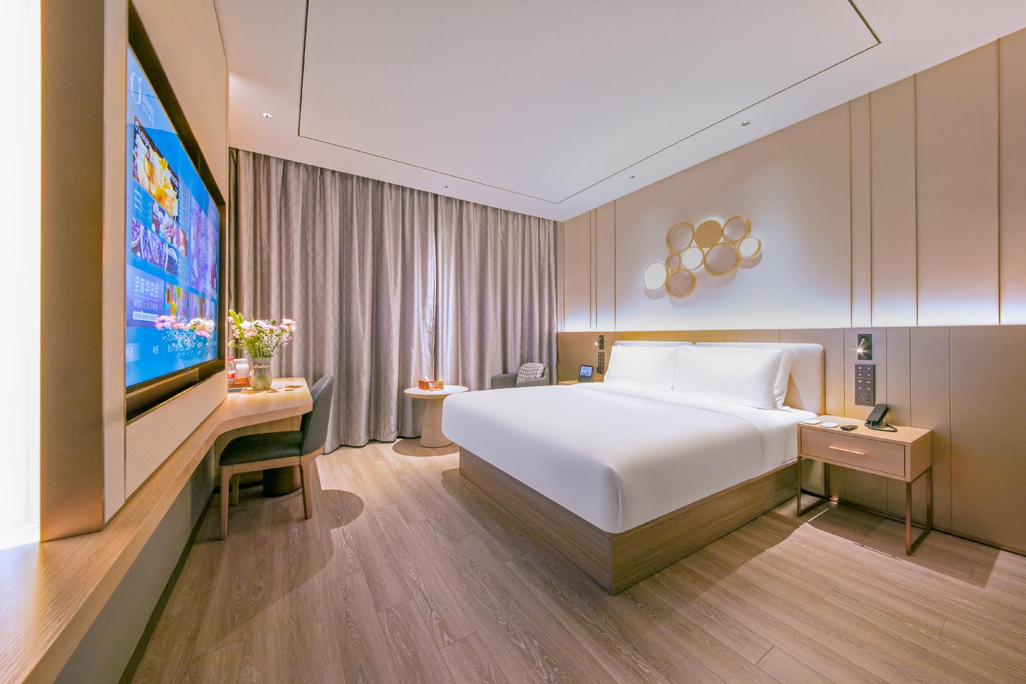 Huazhu - Yueruo Liujin Bed Room