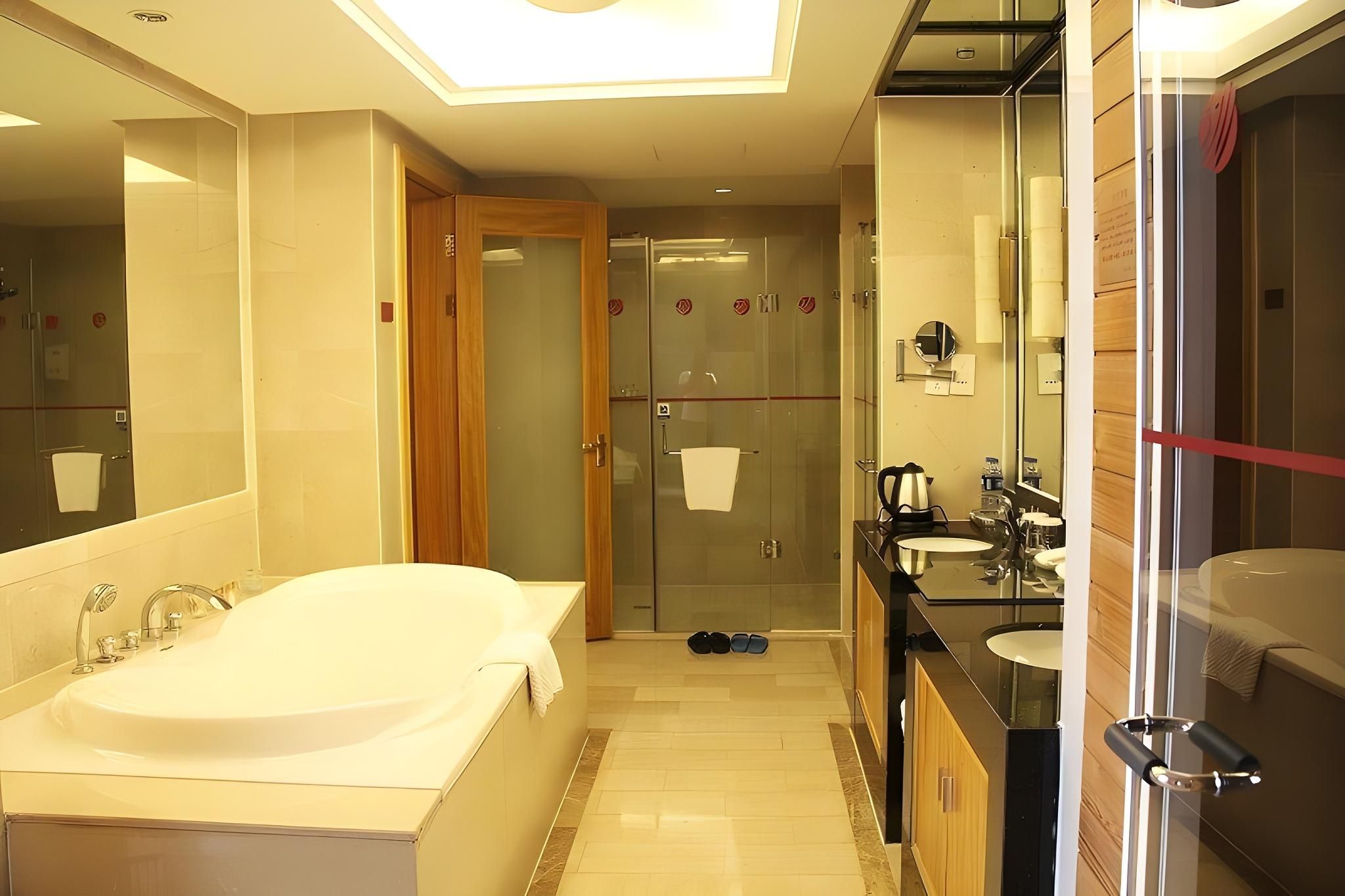 Presidential Suite