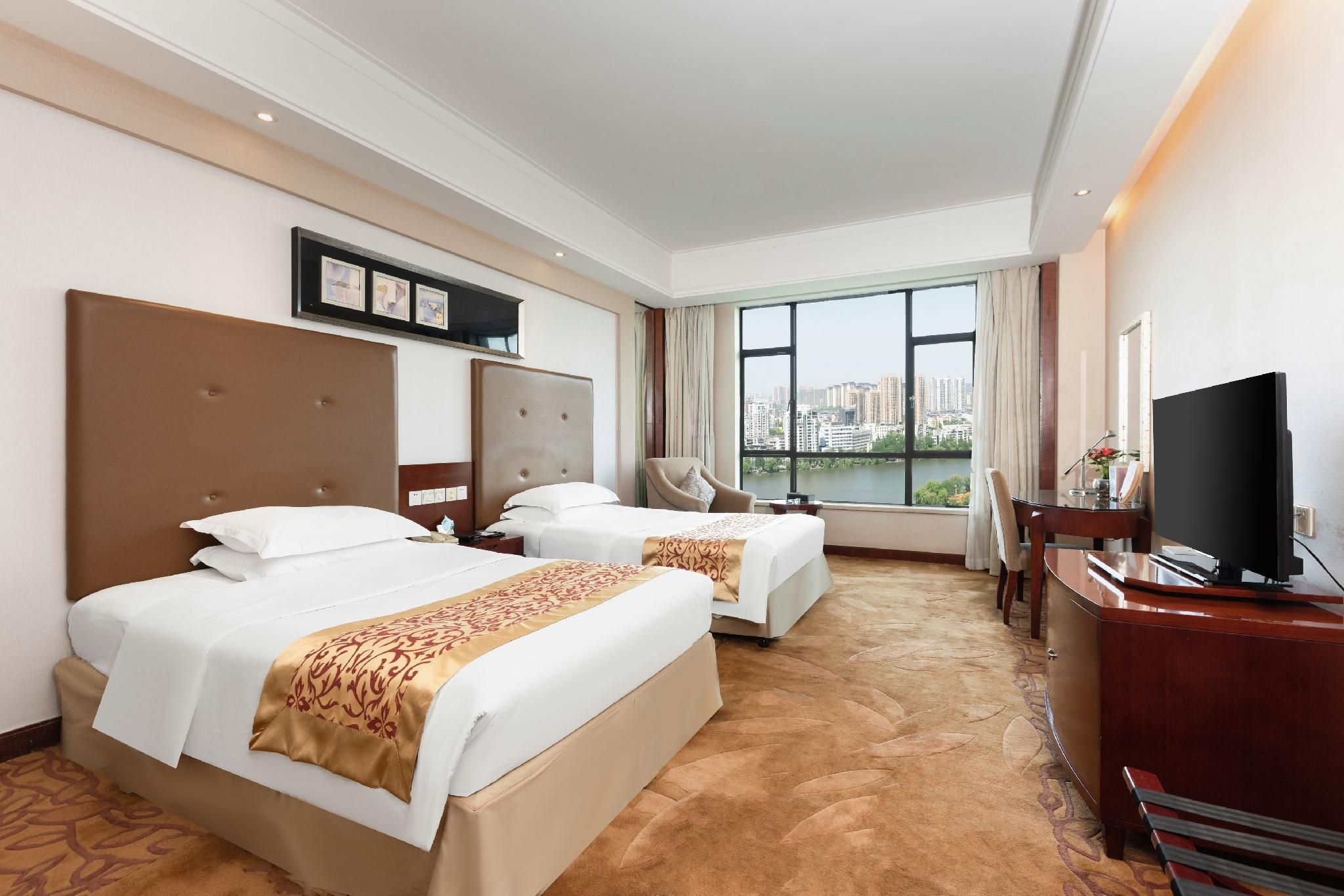 Superior Twin Bed Room