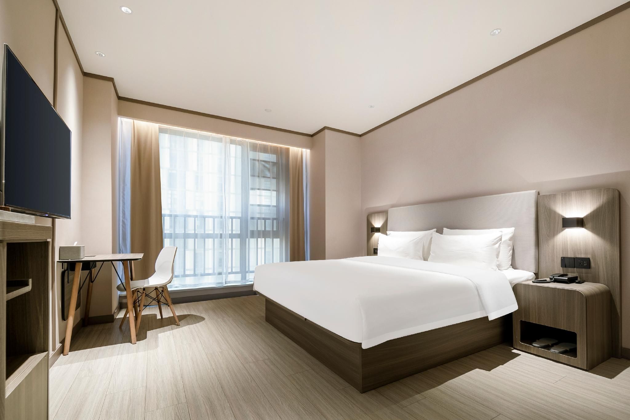 Hanting Hotel Jingzhou Railway Station Business Queen Bed Room