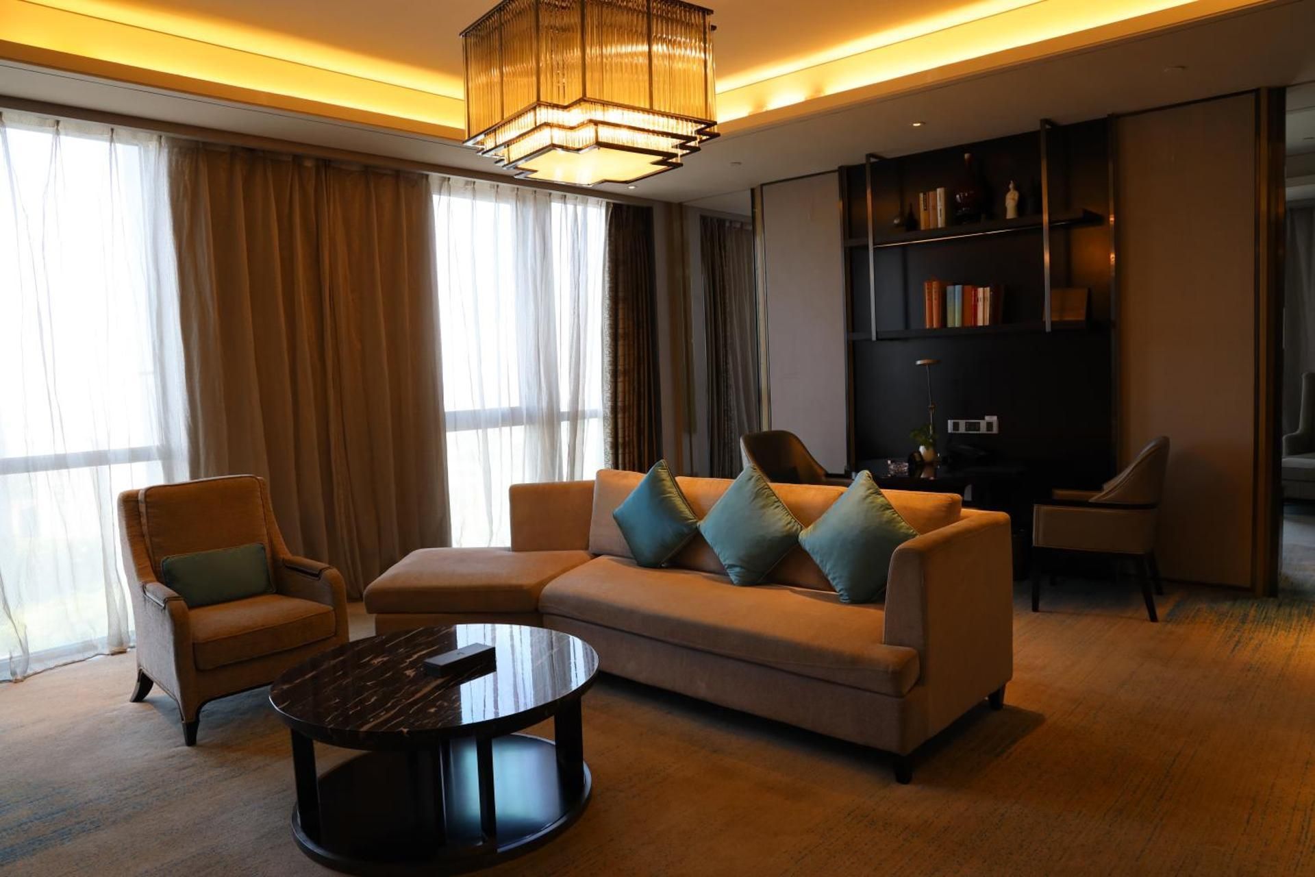 Wanda Realm Jingzhou Executive Suite