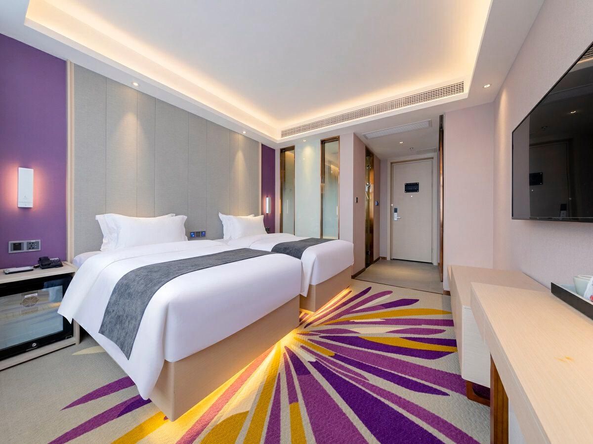 WH - Deluxe Room Twin