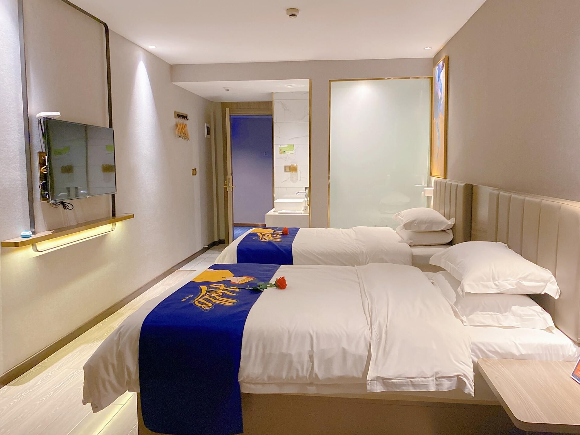 Select Twin Room