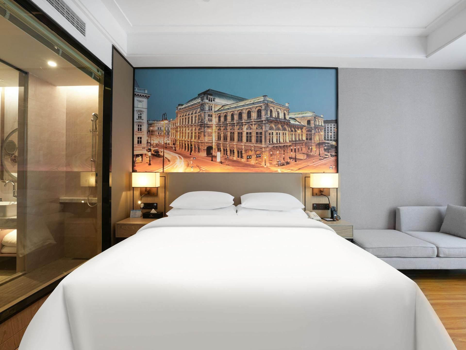 WH - 1 Bed Room with View