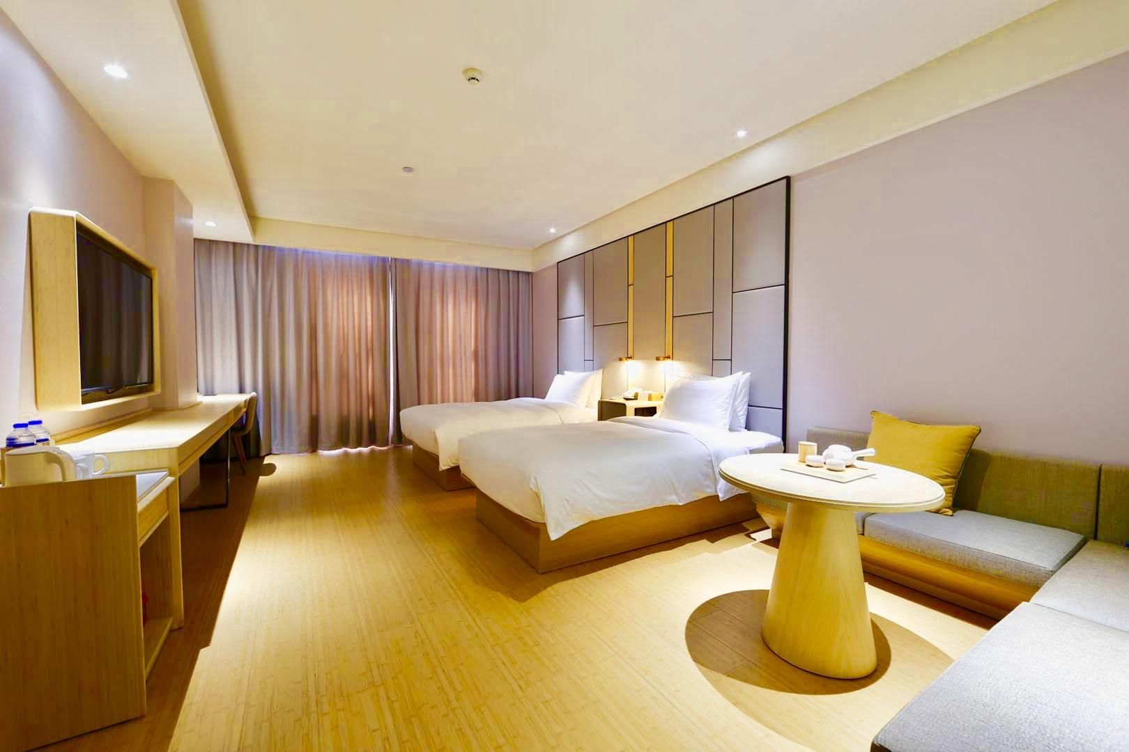 Huazhu - Family Room