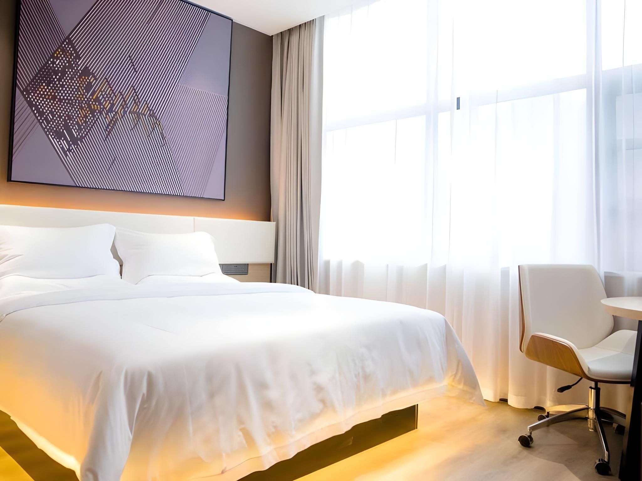 IU Compact U S Bed Room