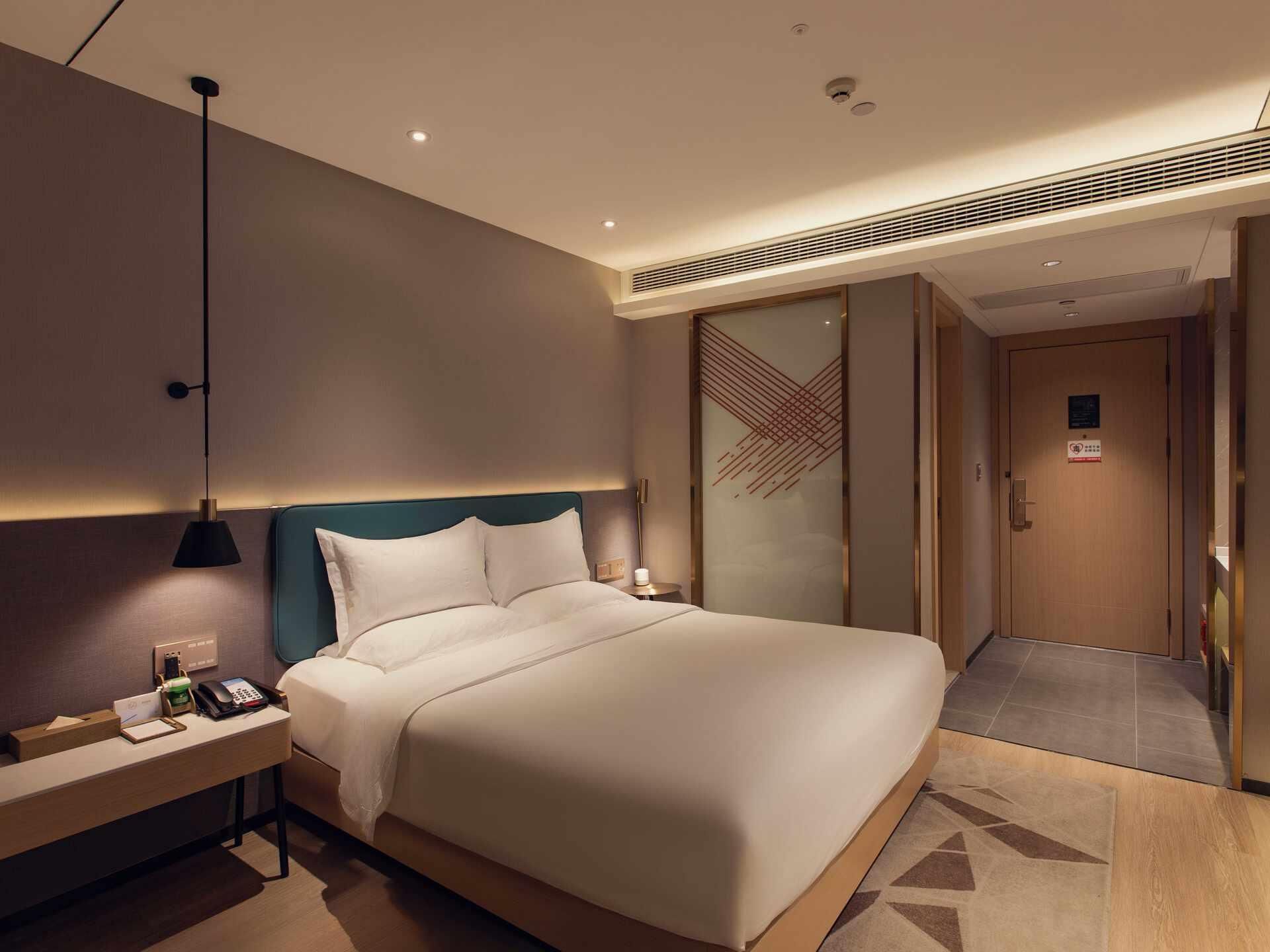 WH - Pinzhi Bed Room With No Window