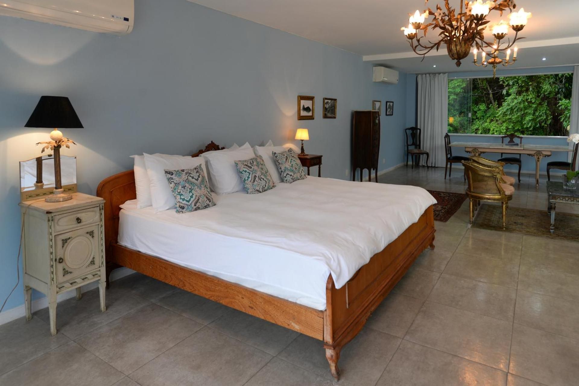 Quadruple Room with Bath