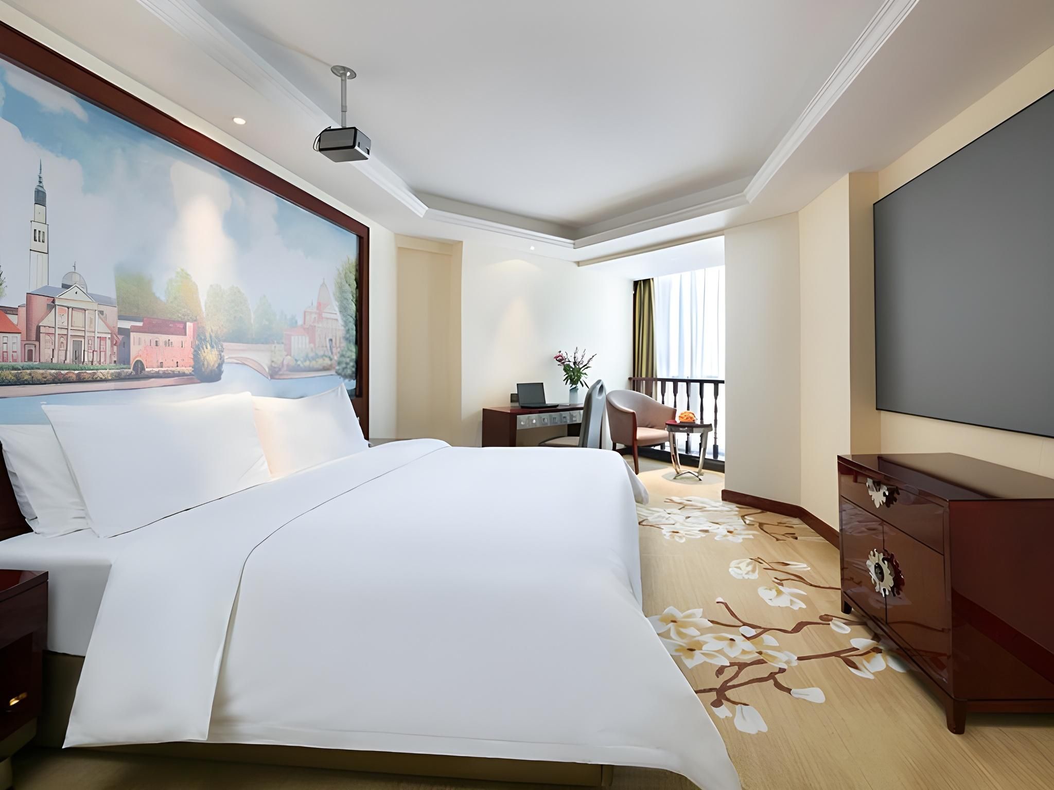 WH - Cinema 1 Bed Room