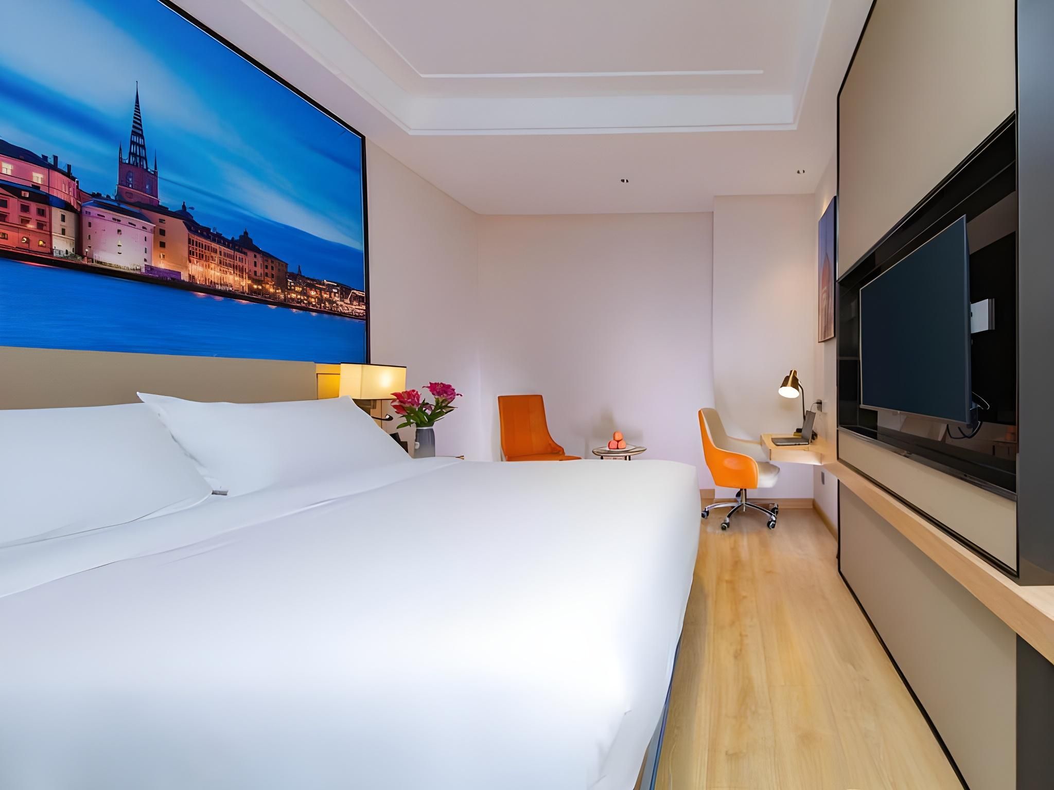 Standard - Queen Room