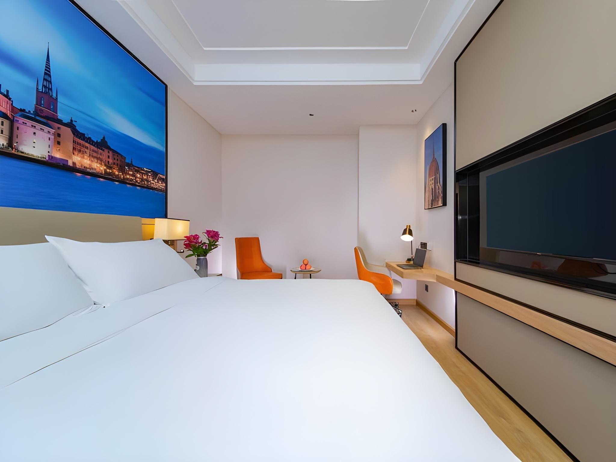 Standard - Queen Room