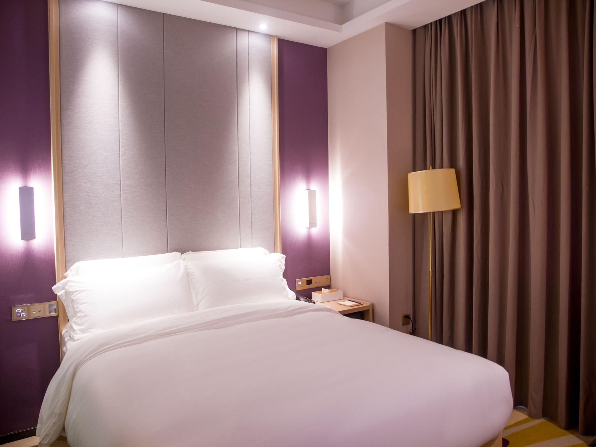 Lavande Hotels Shiyan Sanyan Lavende - Ya Zhi Bed Room 2