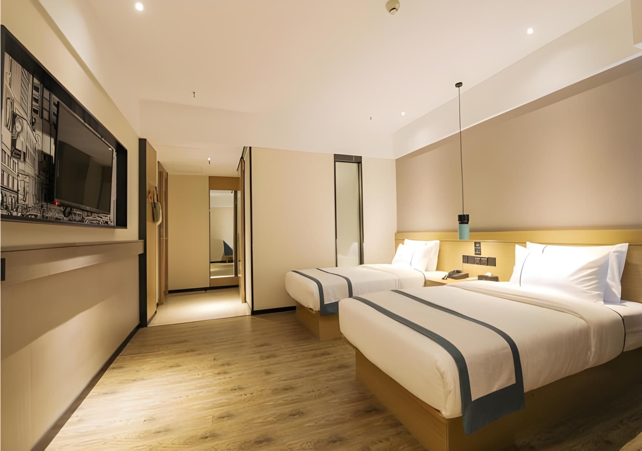 Select Twin Room