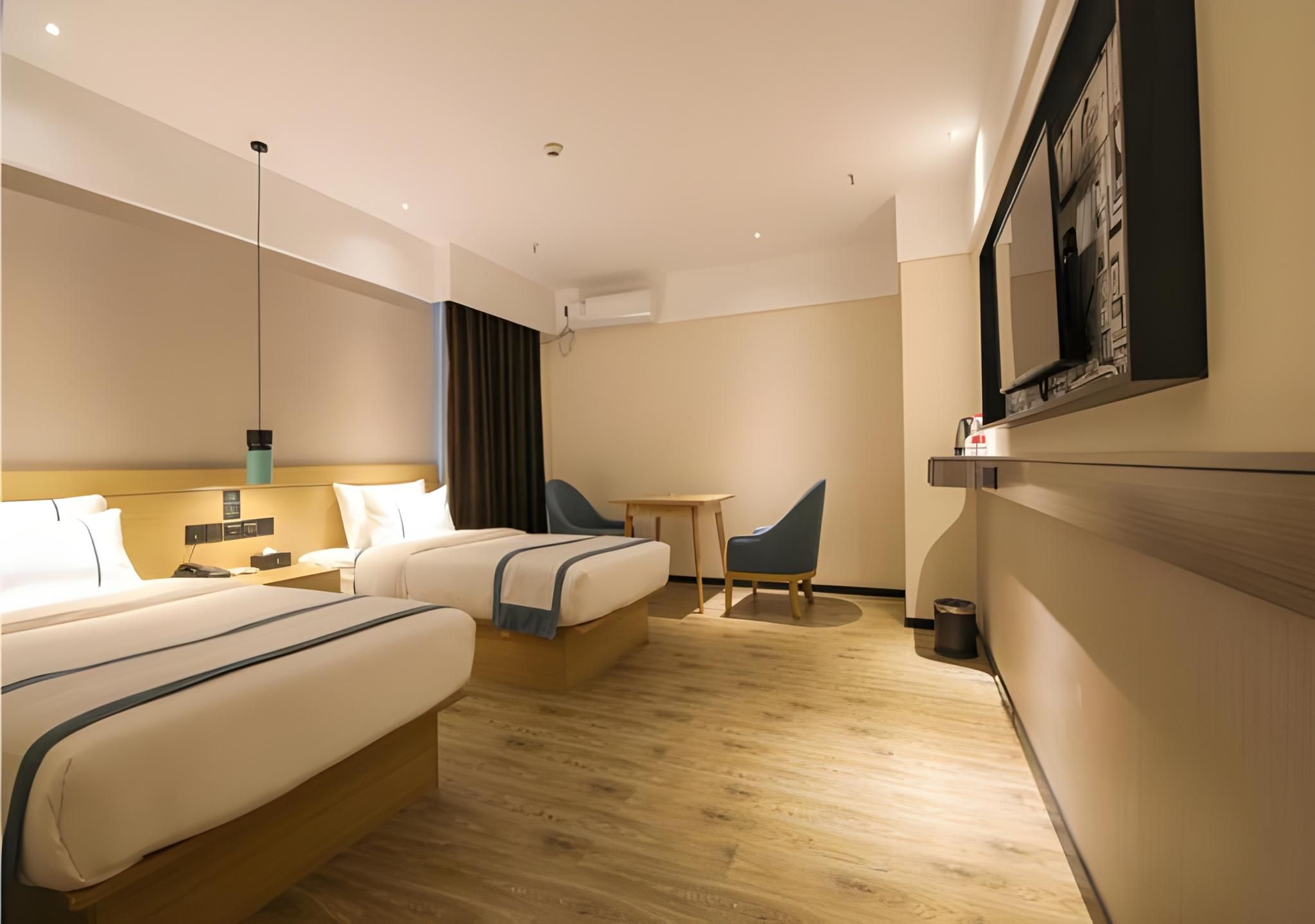 Select Twin Room