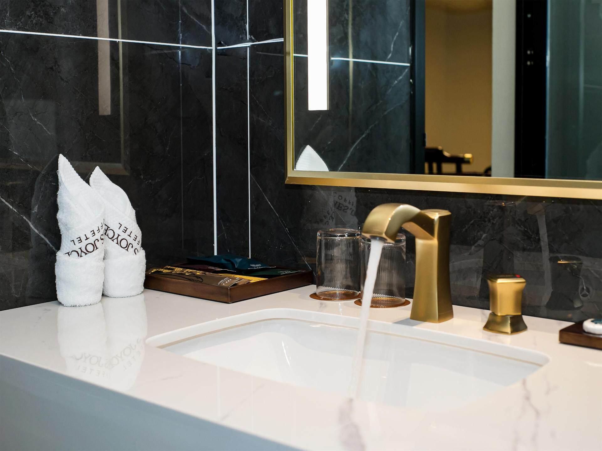 James Joyce Coffetel Shiyan Jingdong Road James Joyce - Feifan Leisure 1 Bed Room 3