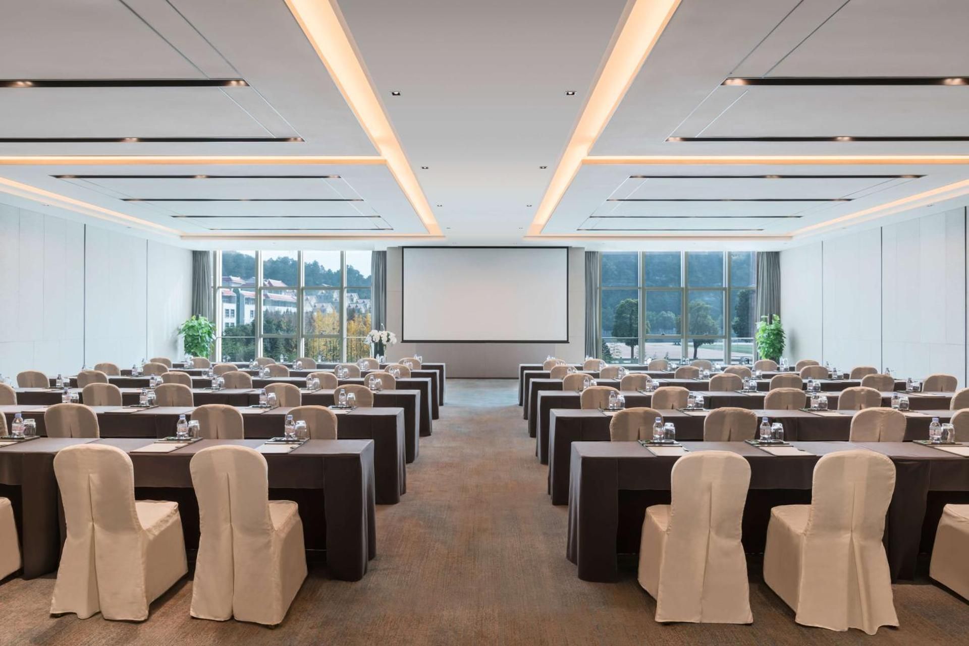 meeting room / ballrooms