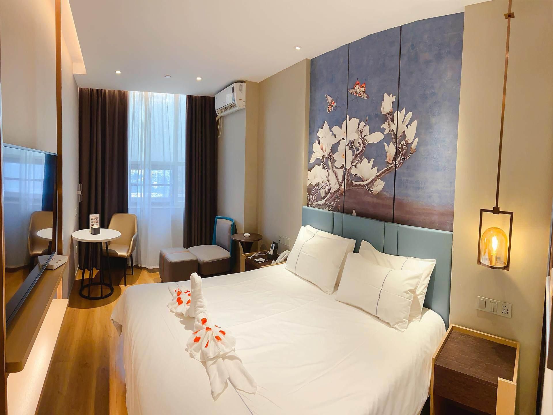 WH - Jingyi Bed Room
