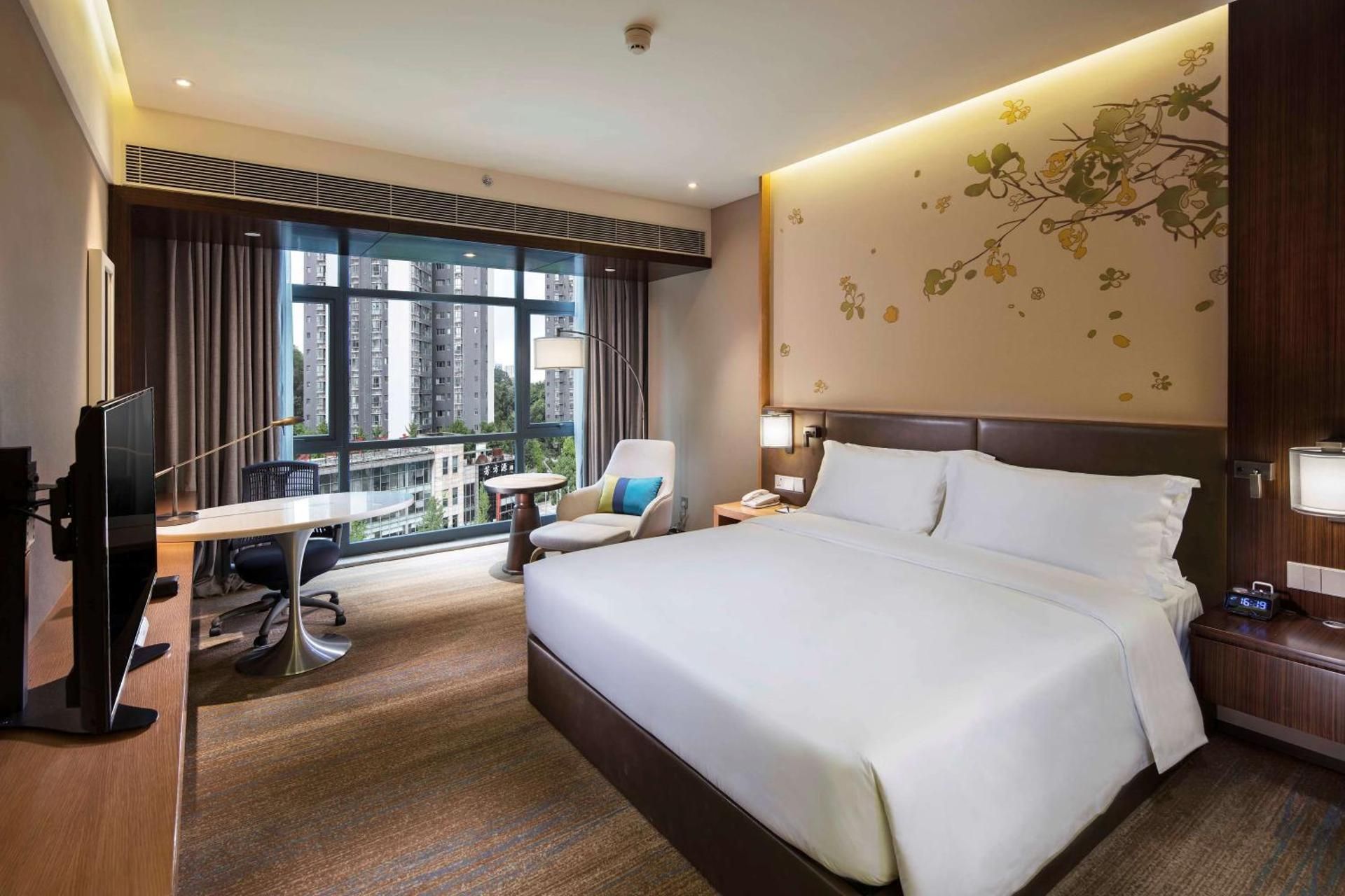 Hilton Garden Inn Shiyan King Deluxe Room