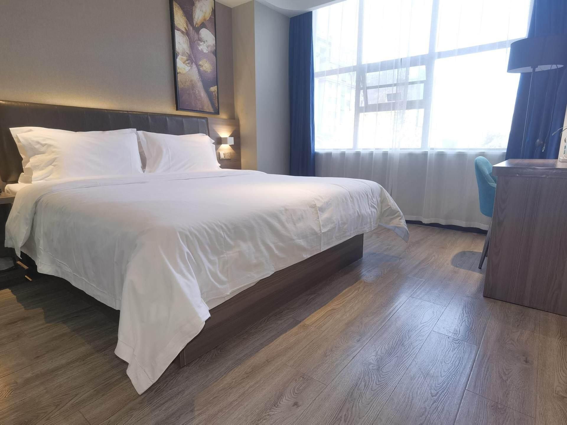 WH - Shuxiang Bed Room