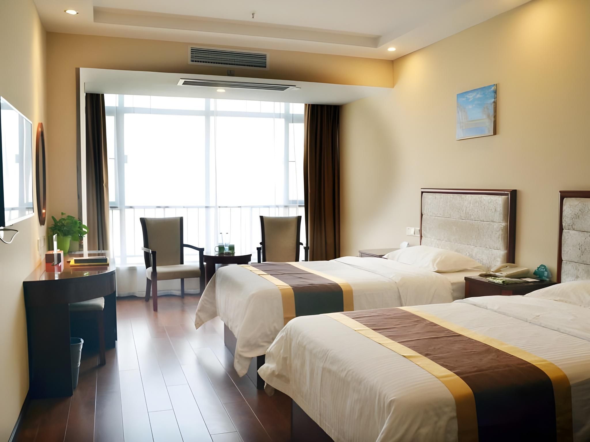 Twin Business Room