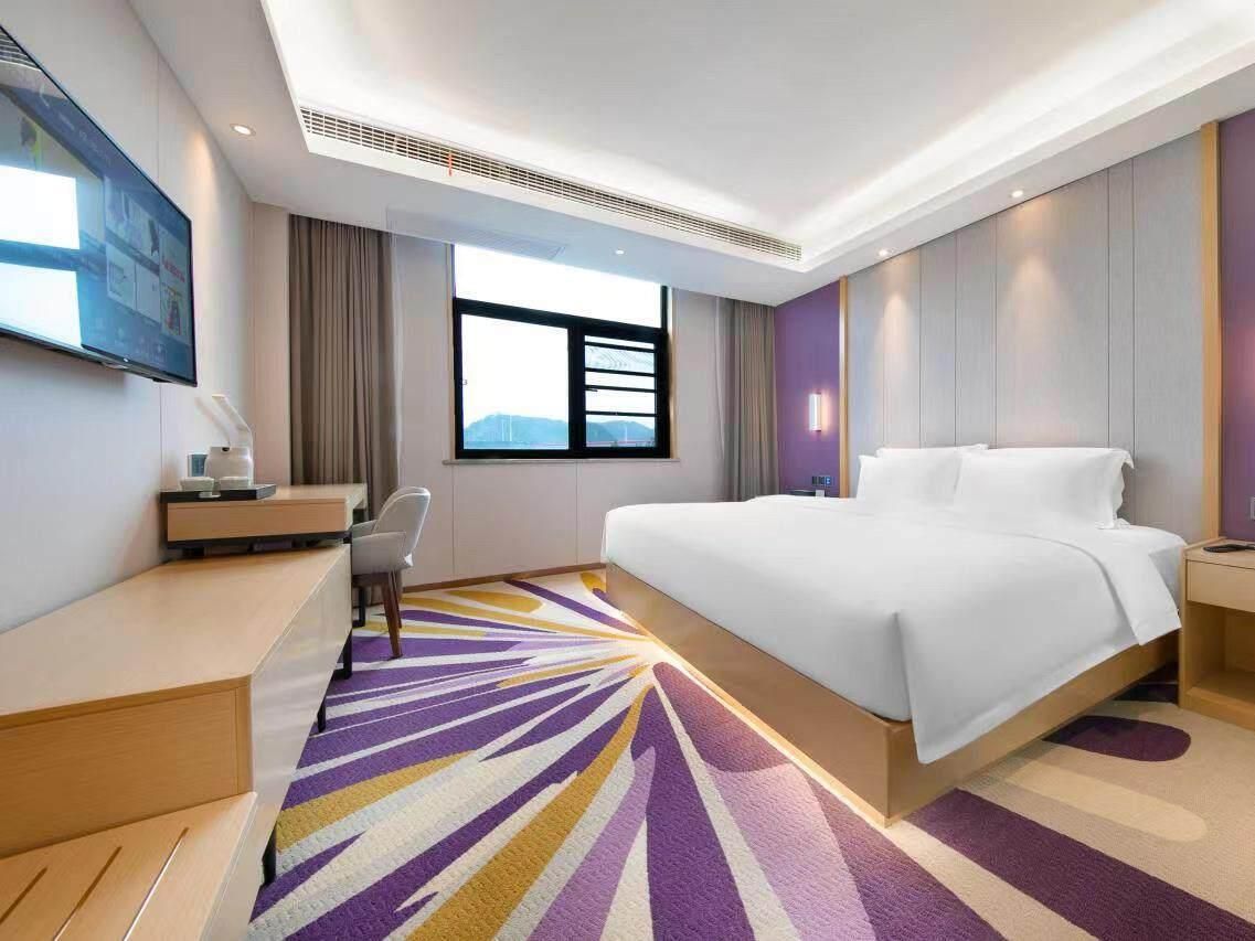 Lavande Hotel Shiyan Dongfeng Avenue Airport Deluxe Queen Room