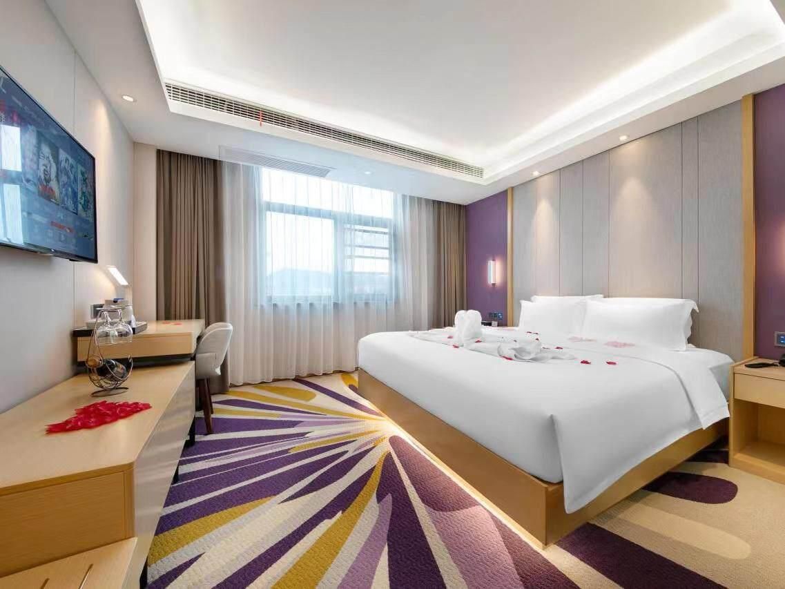 WH - Youxiang Romantic Room